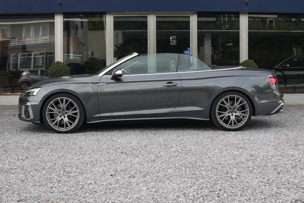 Hoofdafbeelding Audi S5