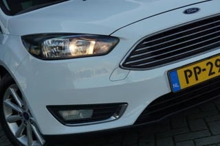 Ford Focus 1.0 125PK Titanium Edition | Frozen White | NAV/Cruise/360PDC