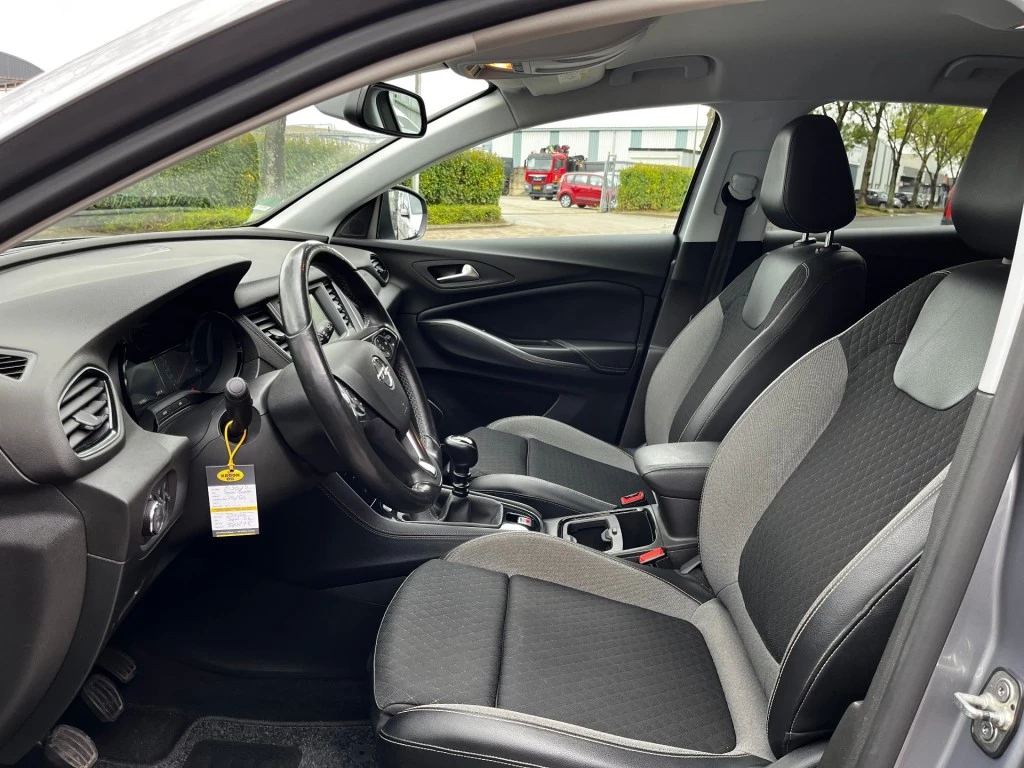 Hoofdafbeelding Opel Grandland X