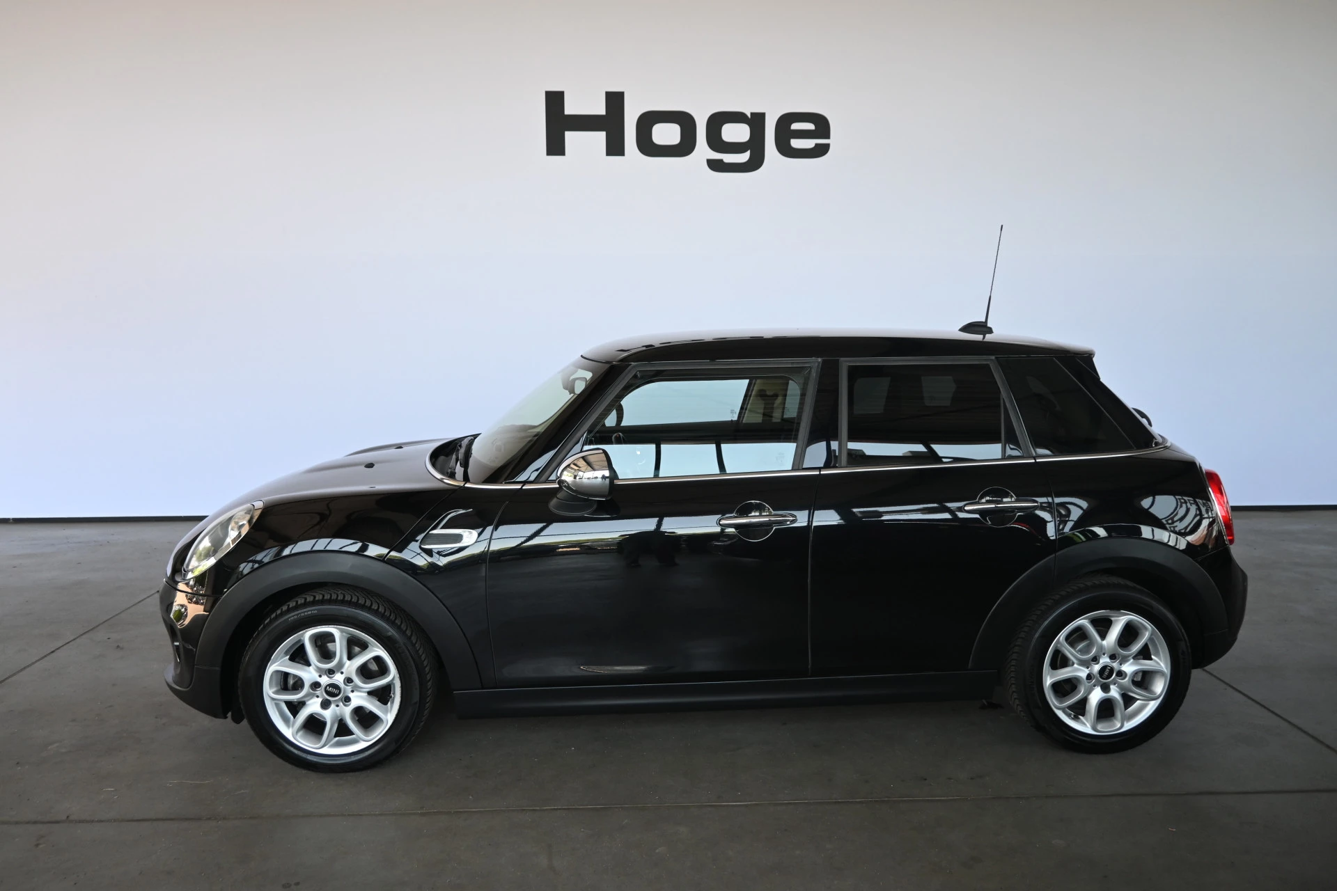 Hoofdafbeelding MINI One