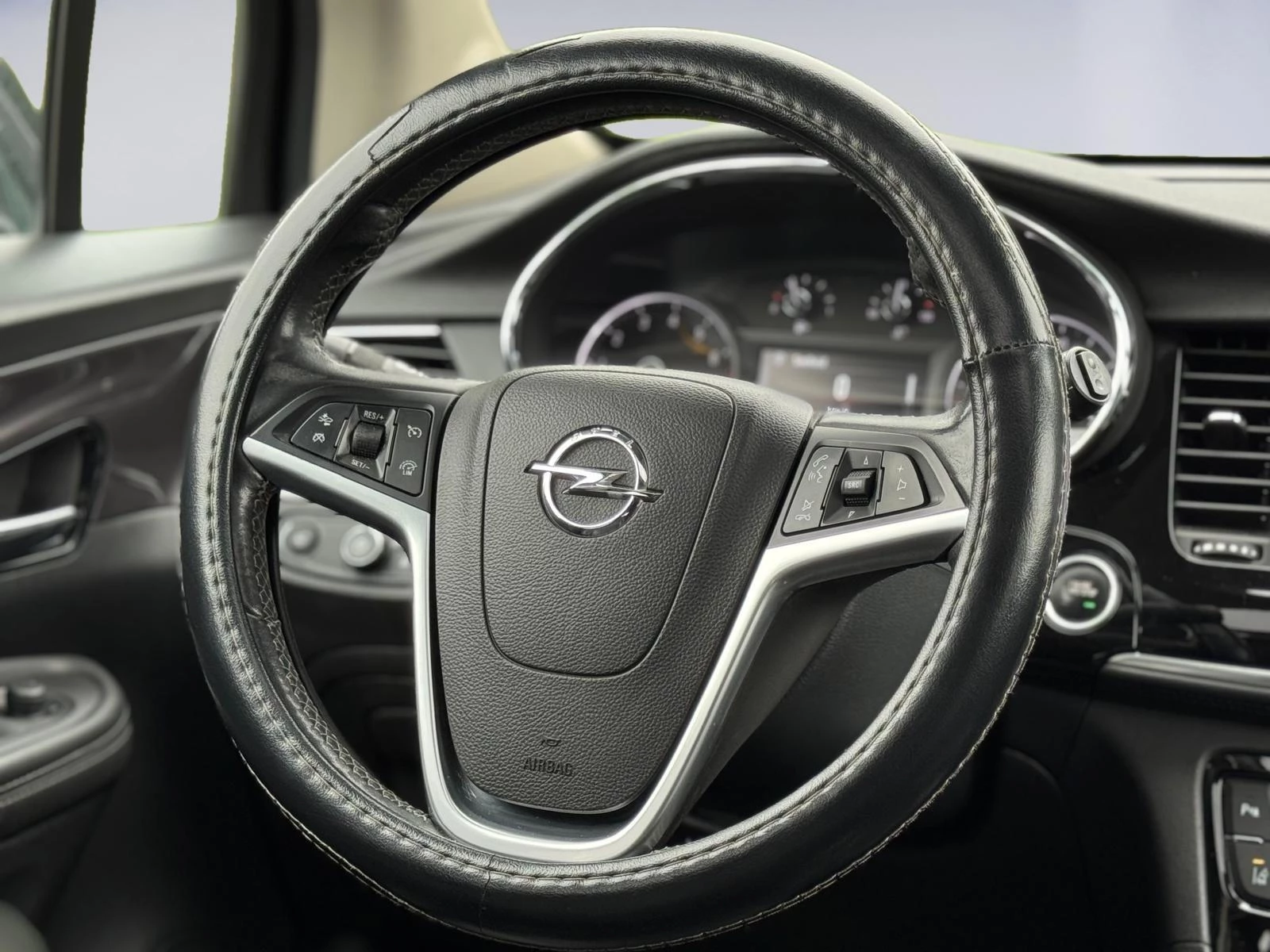 Hoofdafbeelding Opel Mokka X