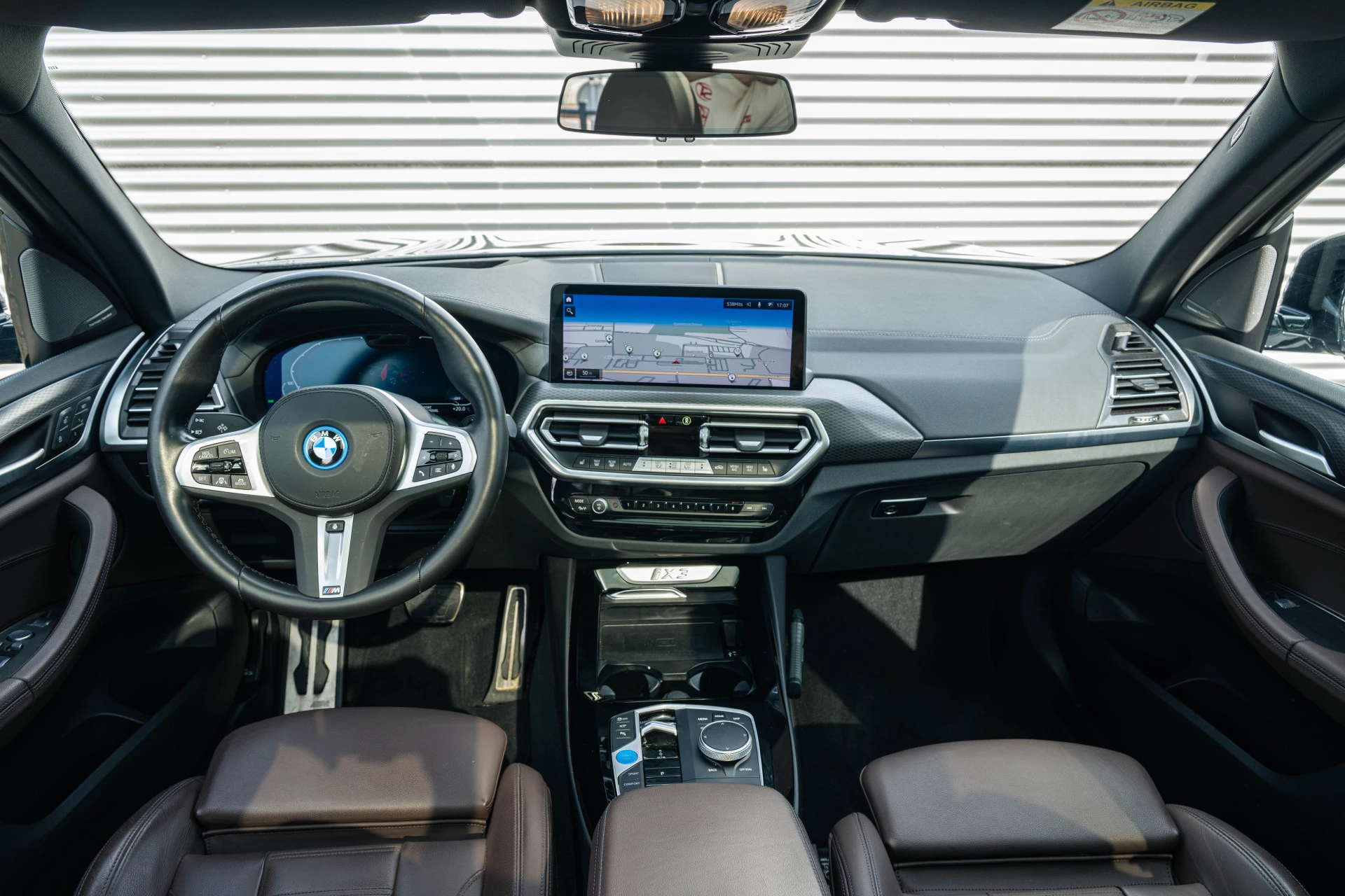 Hoofdafbeelding BMW iX3