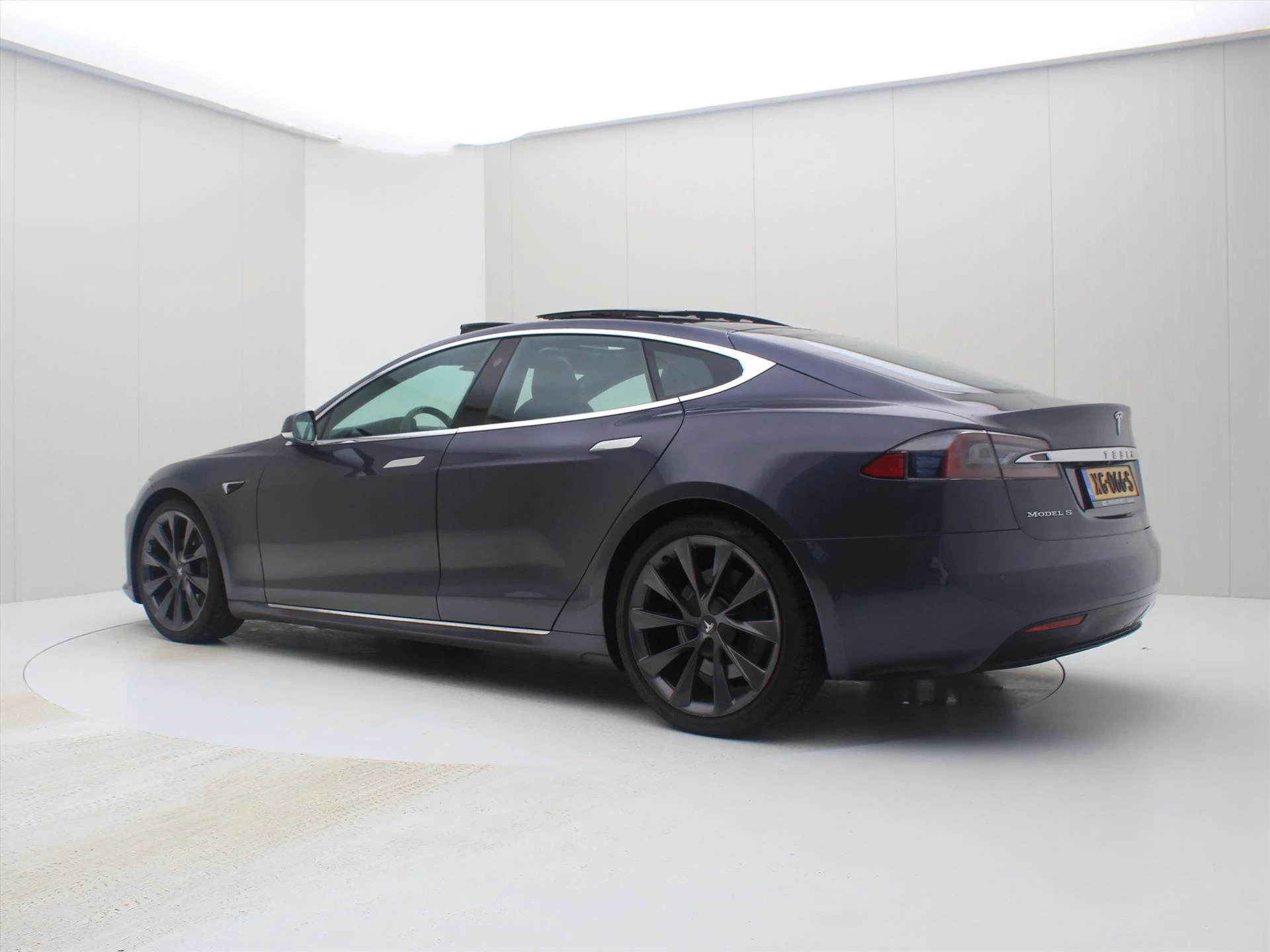 Hoofdafbeelding Tesla Model S