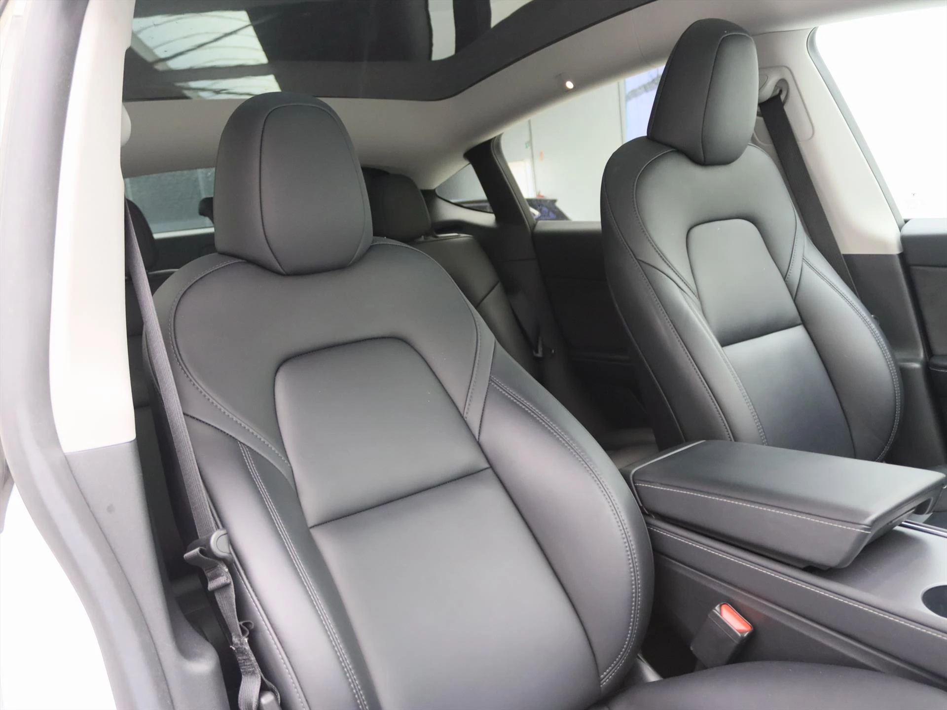 Hoofdafbeelding Tesla Model Y