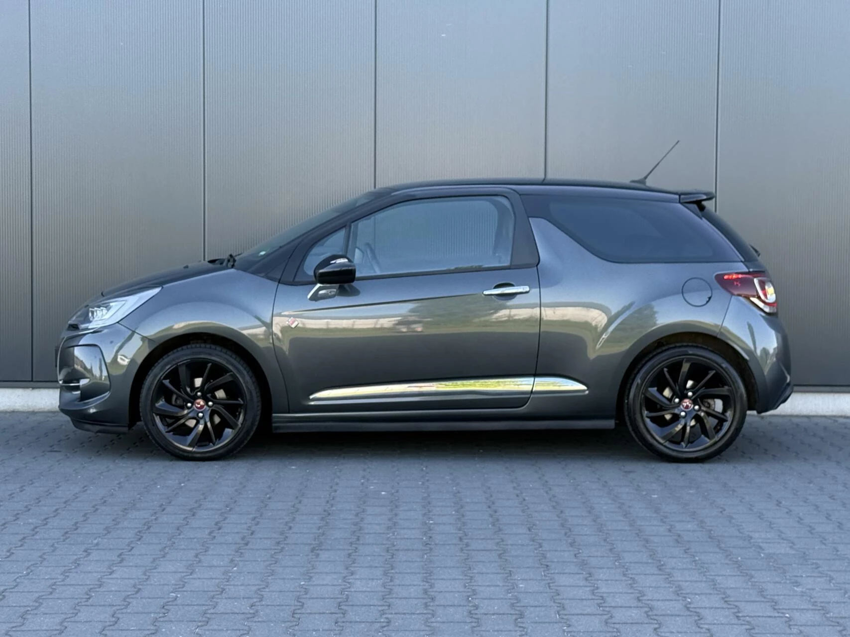 Hoofdafbeelding DS DS 3