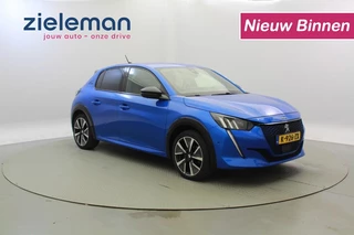 Hoofdafbeelding Peugeot e-208 Peugeot e-208 GT 350 50 KWH - Carplay, Digitaal Cockpit, Camera, Stoelverw. SOH 90%