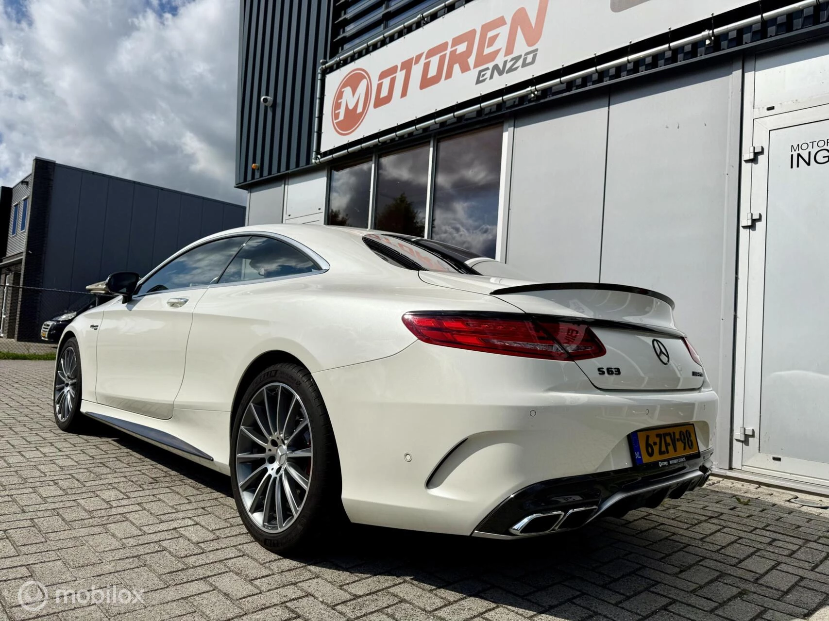 Hoofdafbeelding Mercedes-Benz S-Klasse