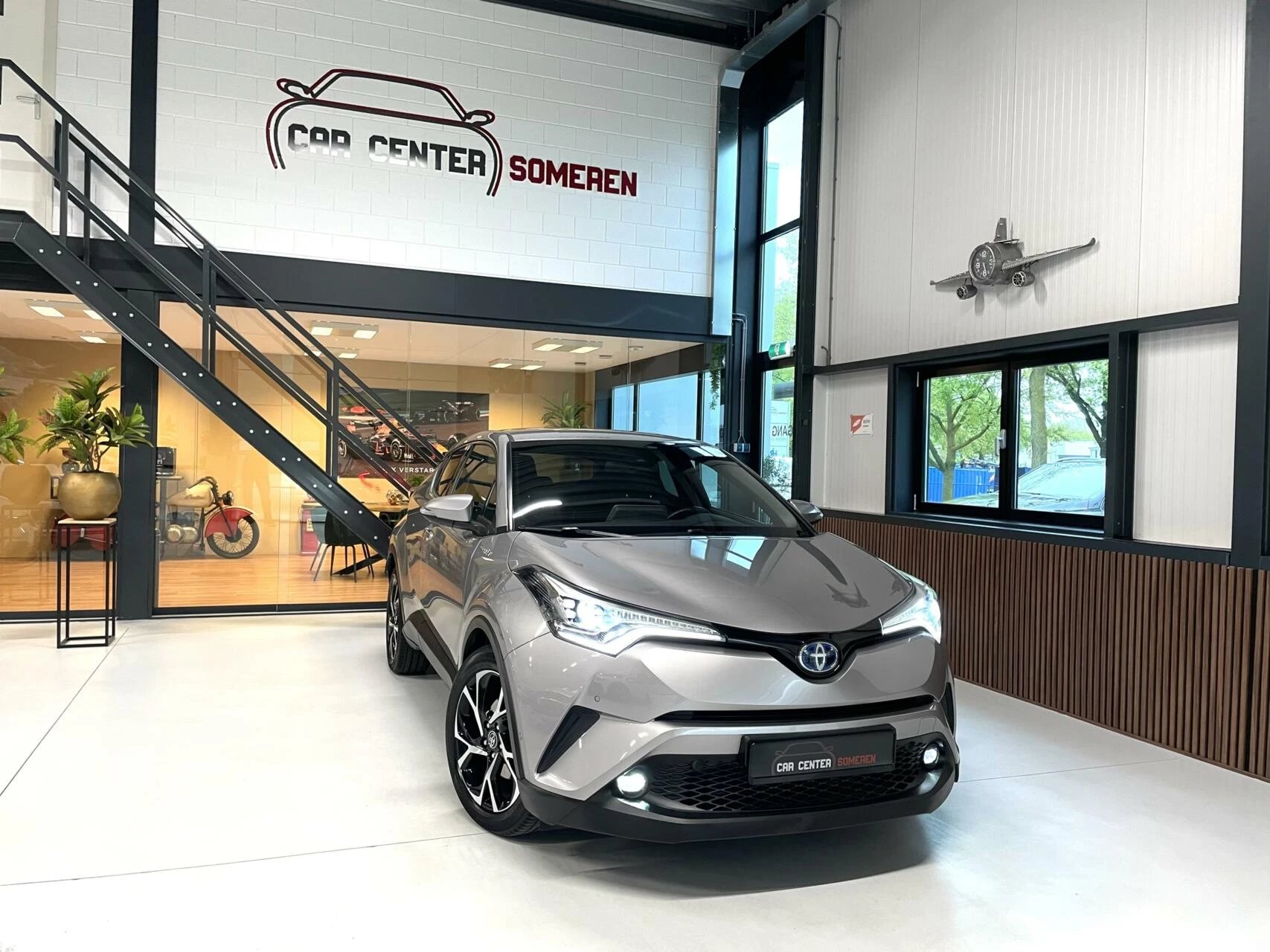 Hoofdafbeelding Toyota C-HR