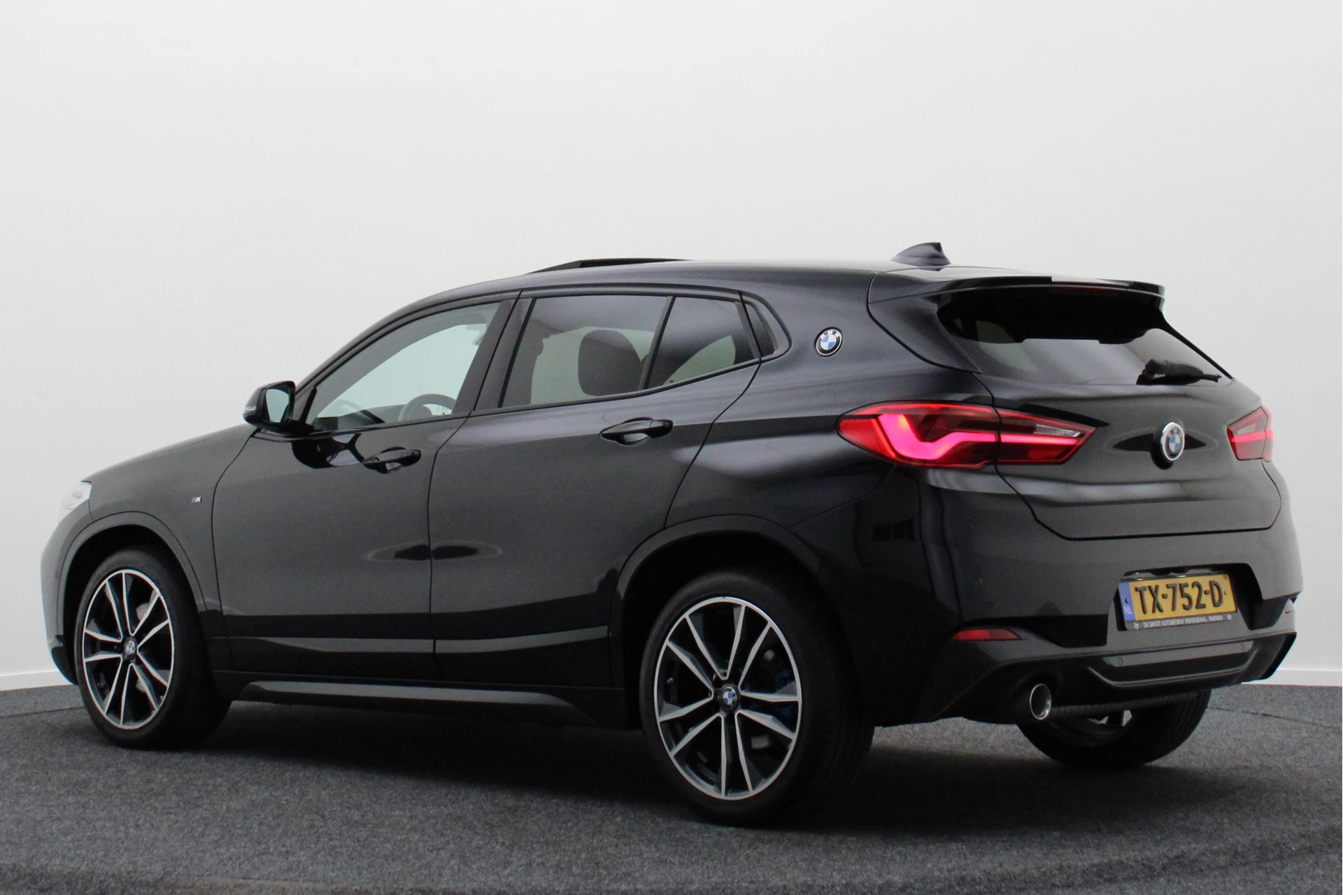 Hoofdafbeelding BMW X2