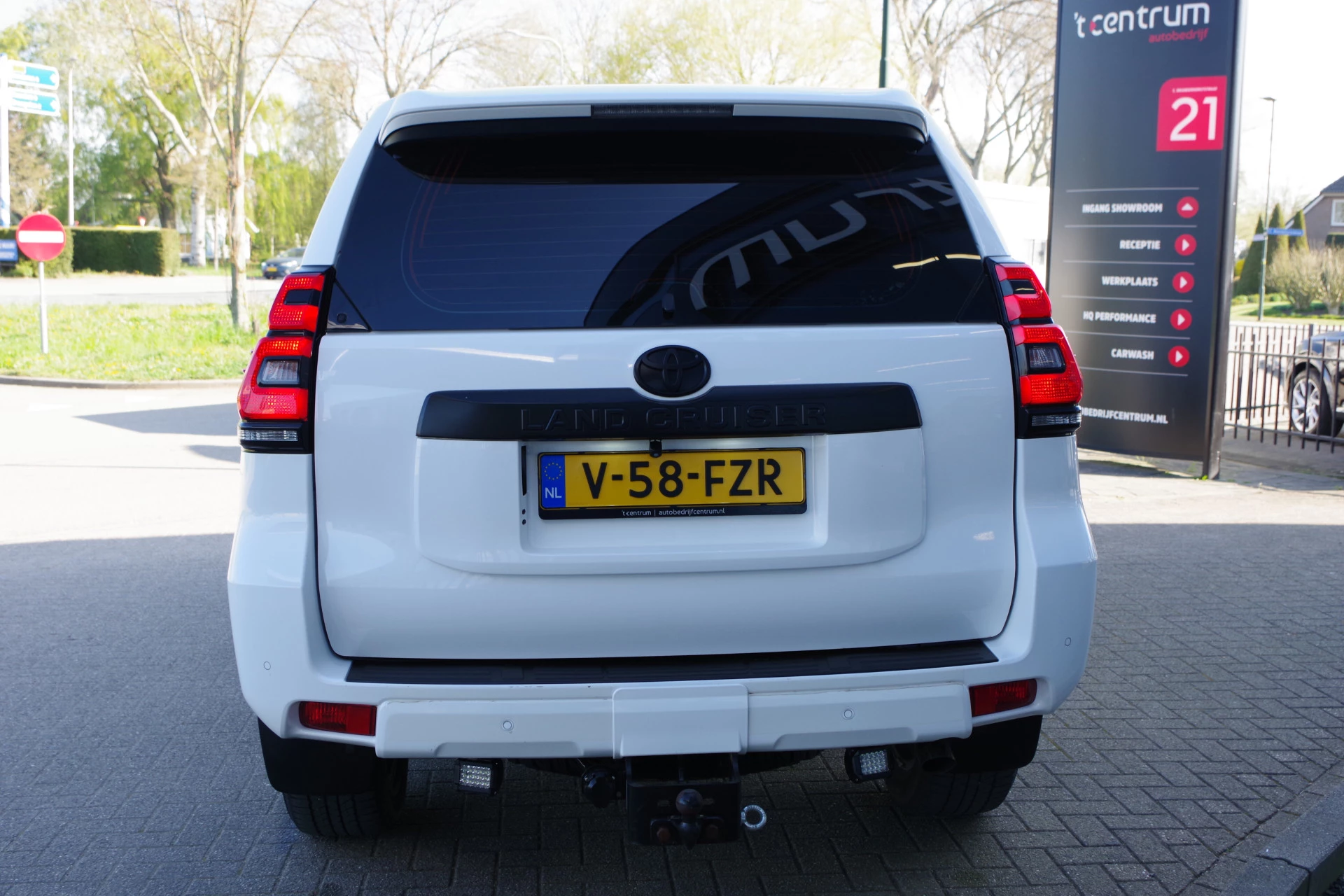Hoofdafbeelding Toyota Land Cruiser