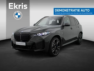 BMW X5 xDrive50e M Sportpakket Pro | Travel Pack | Innovation Pack | Comfort Plus Pack | Exclusive Pack | Integral Active Steering | Soft Close | Trekhaak | 	Glazen Panoramadak Sky Lounge | M Multifunctionele voorstoelen | Driving Assistant | Harman Kardon | 22''