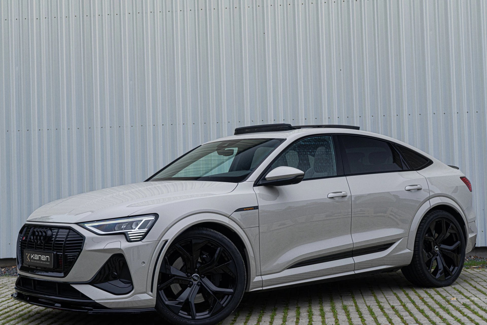 Hoofdafbeelding Audi e-tron