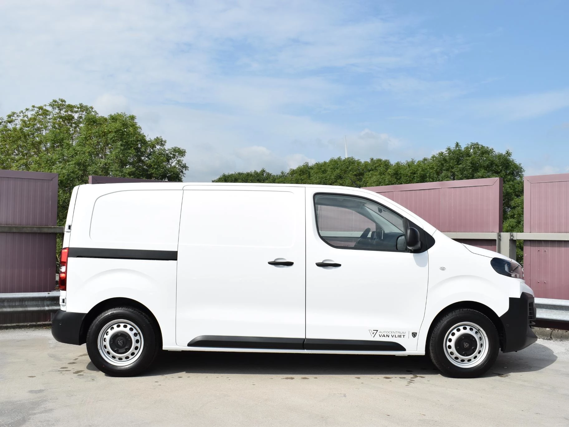 Hoofdafbeelding Peugeot e-Expert