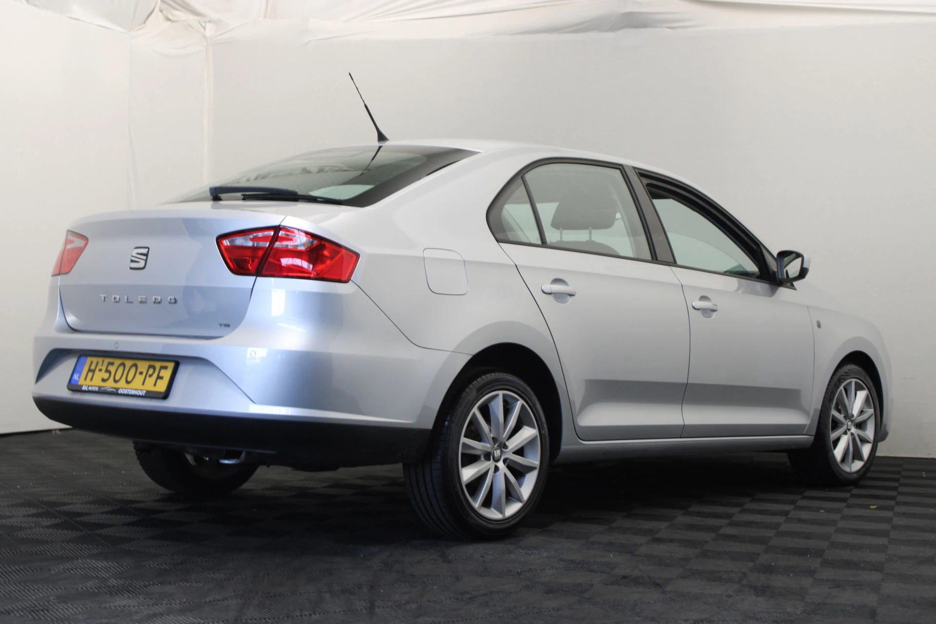 Hoofdafbeelding SEAT Toledo