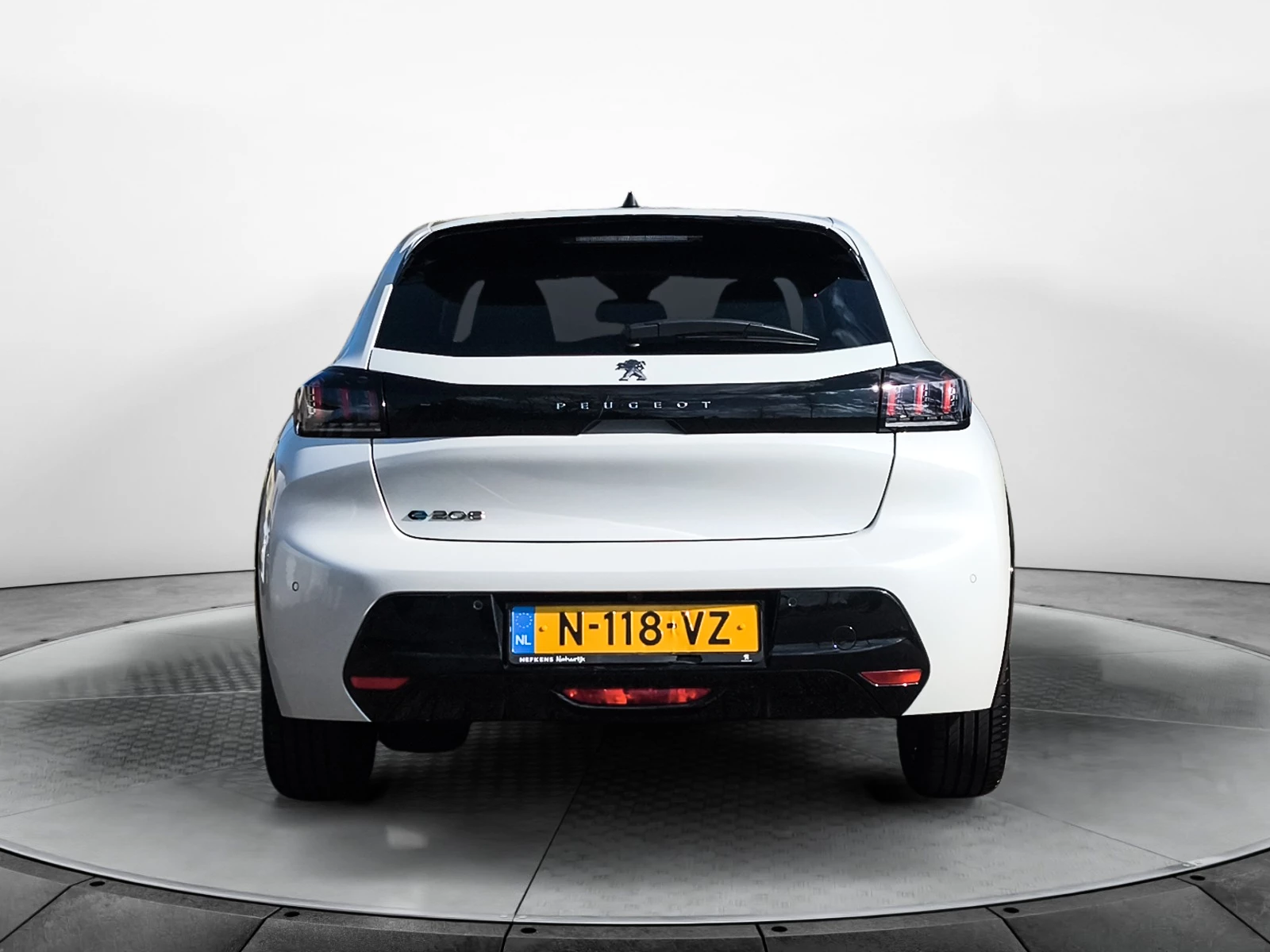 Hoofdafbeelding Peugeot e-208
