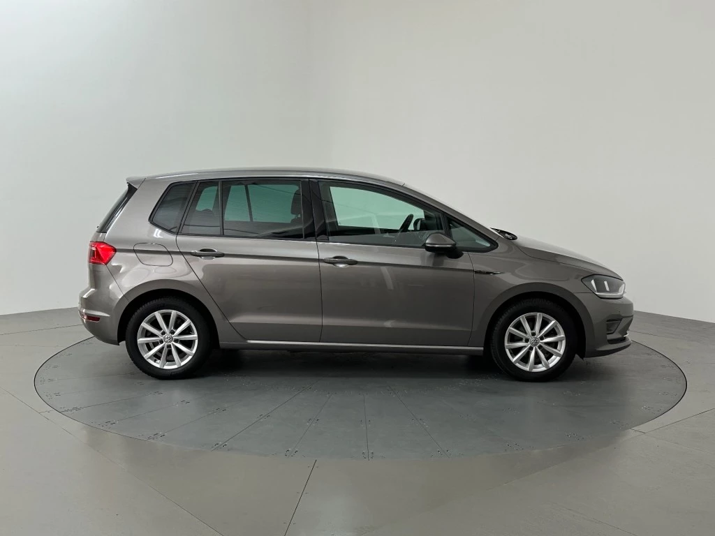 Hoofdafbeelding Volkswagen Golf Sportsvan