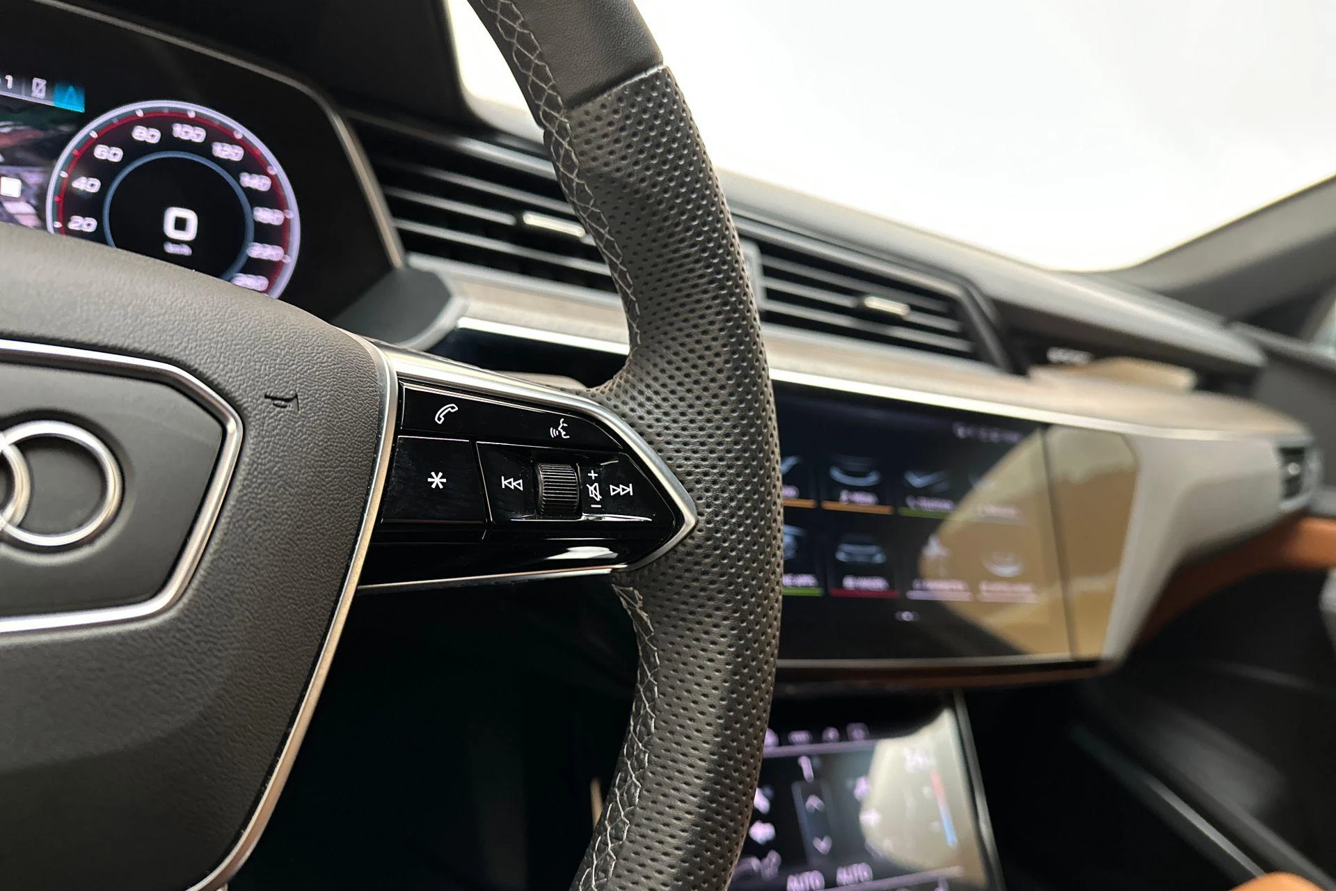 Hoofdafbeelding Audi Q8 Sportback e-tron