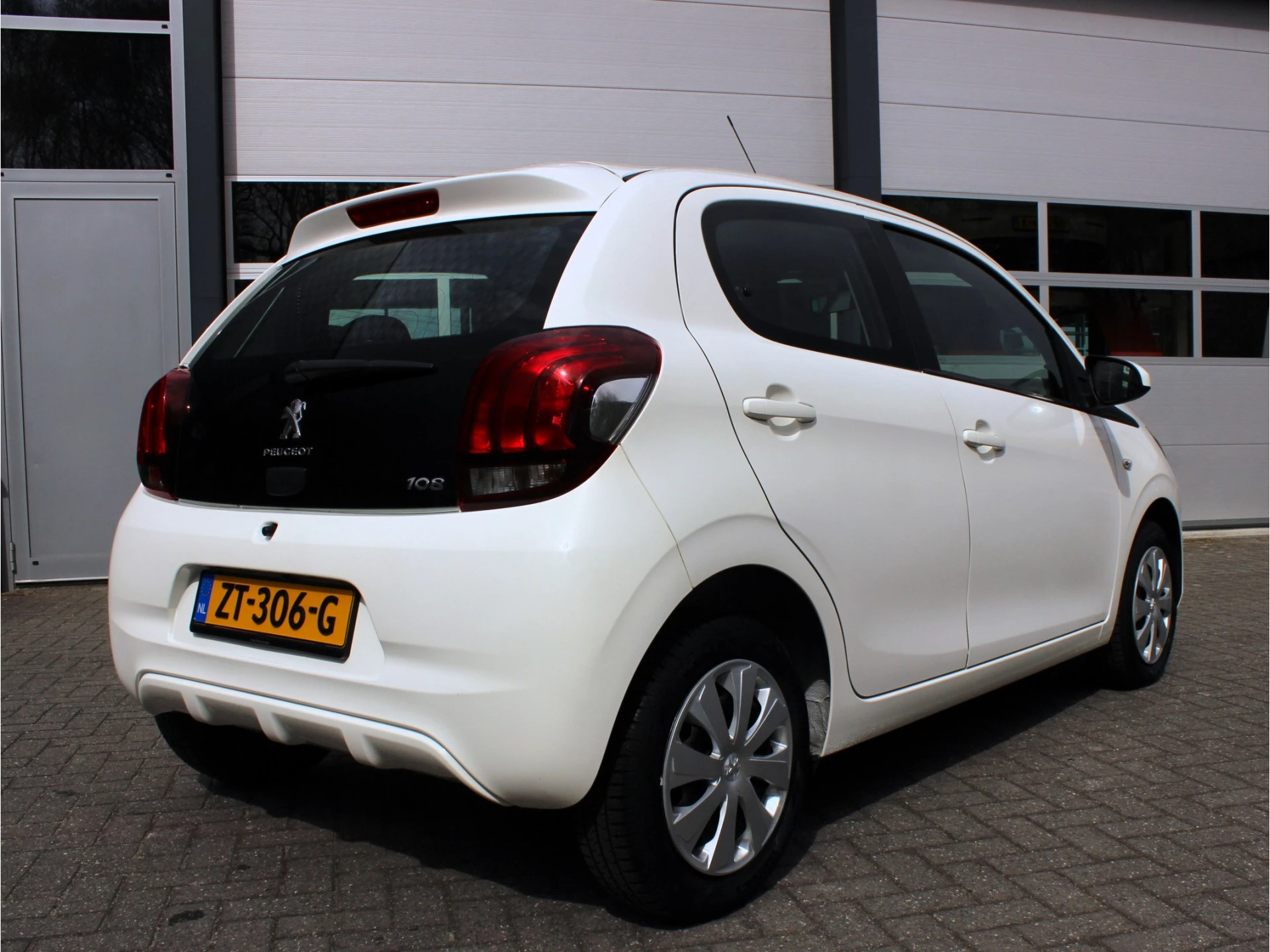 Hoofdafbeelding Peugeot 108