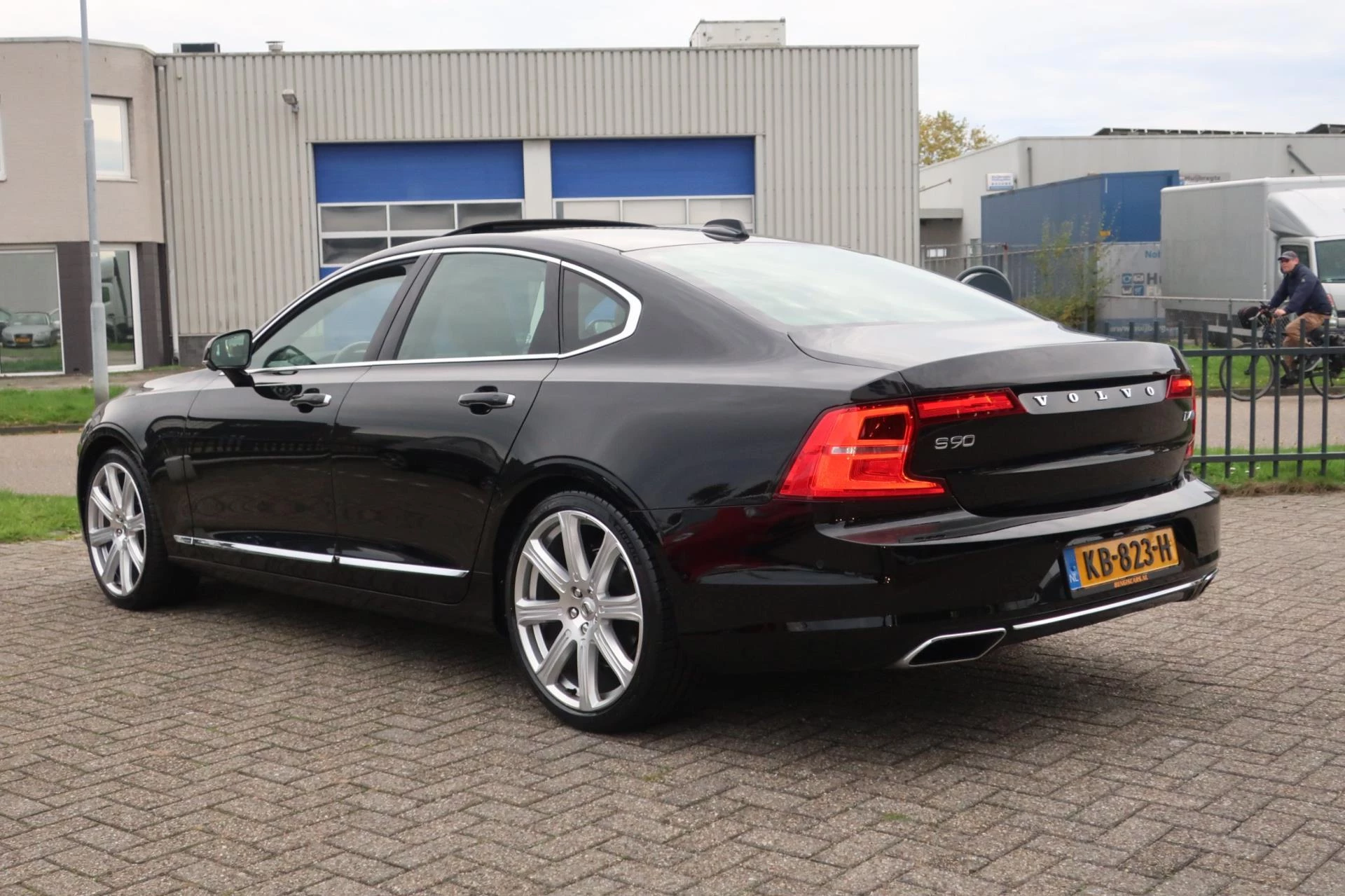 Hoofdafbeelding Volvo S90