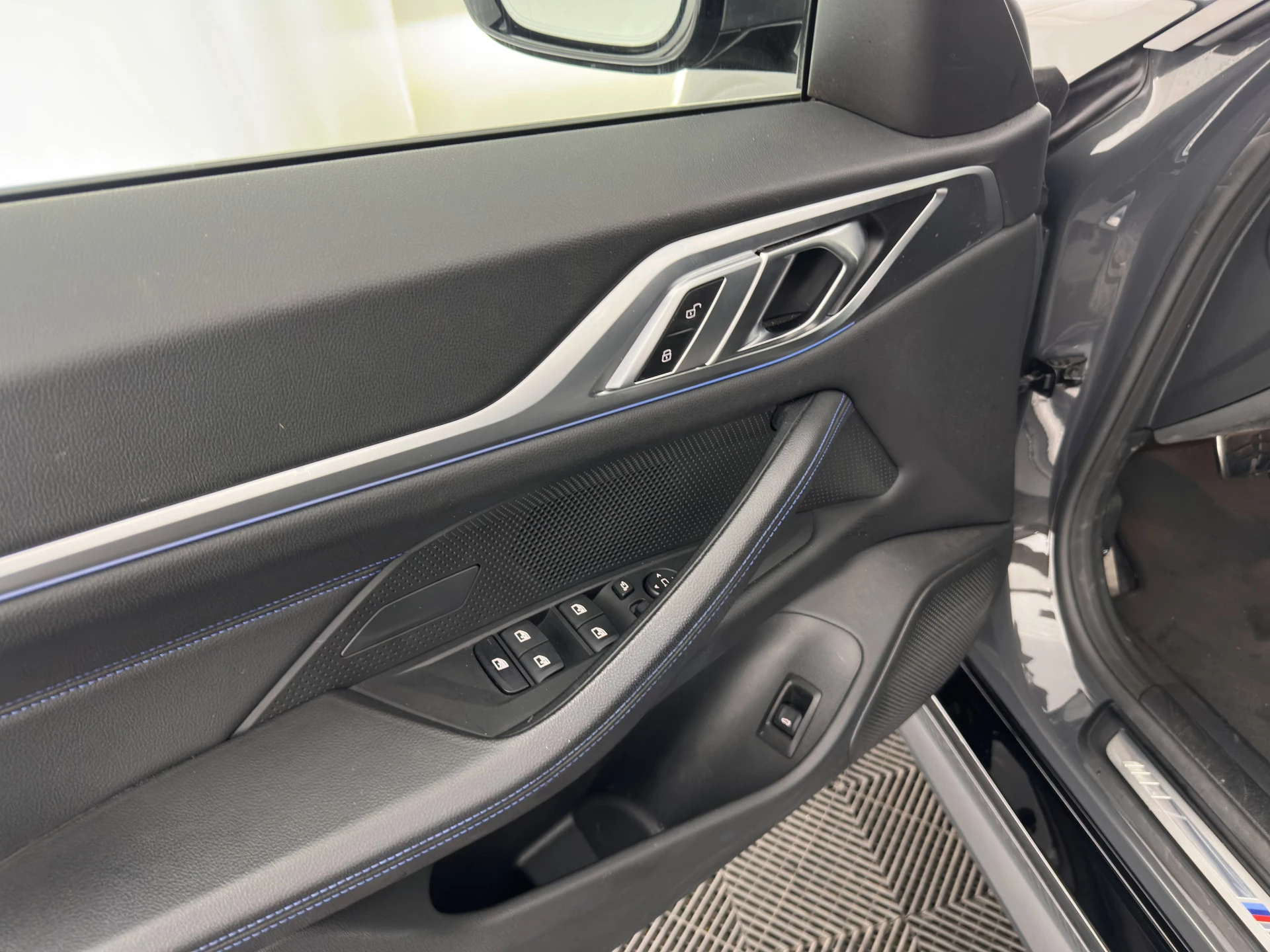 Hoofdafbeelding BMW i4