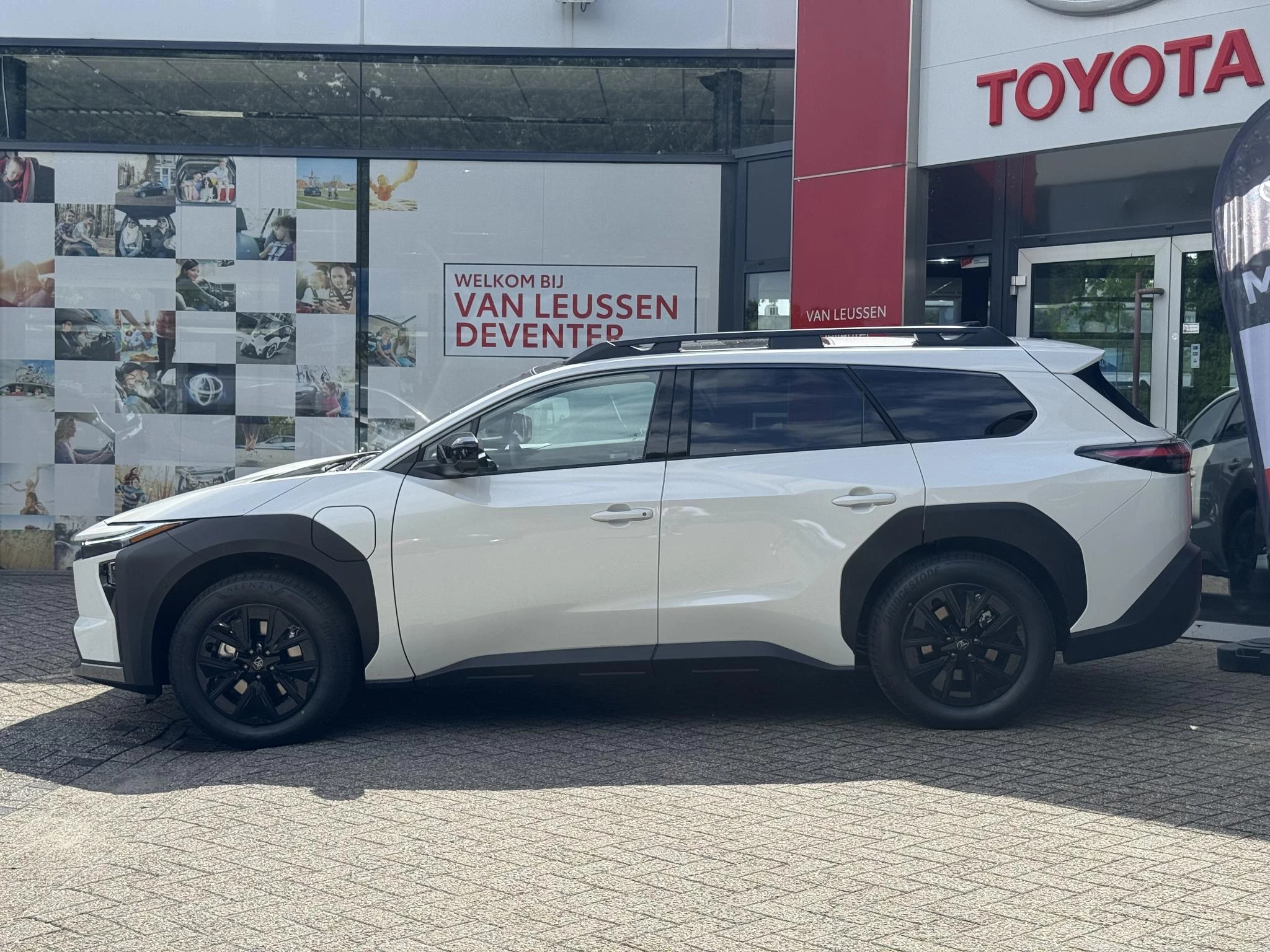 Hoofdafbeelding Toyota bZ4X