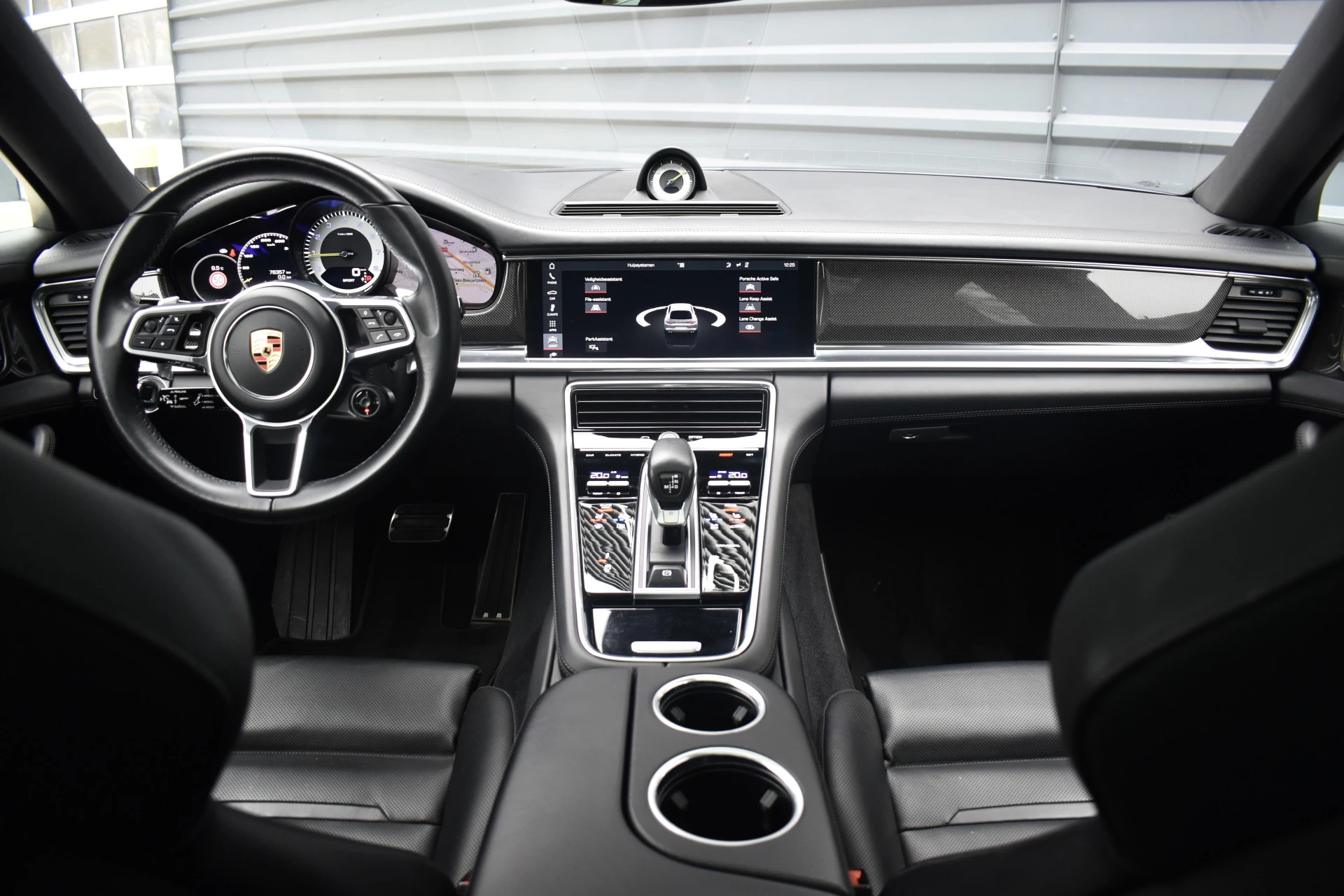 Hoofdafbeelding Porsche Panamera