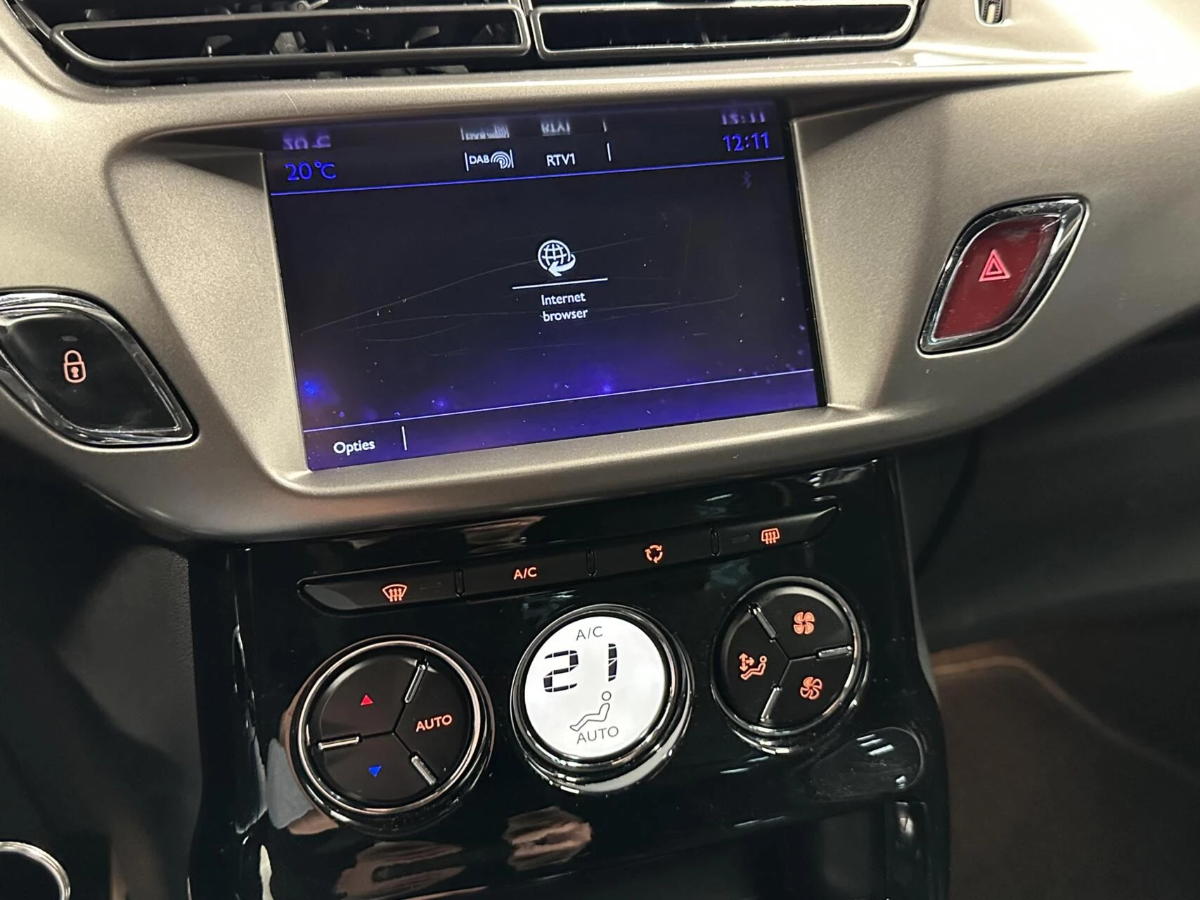 Hoofdafbeelding DS DS 3