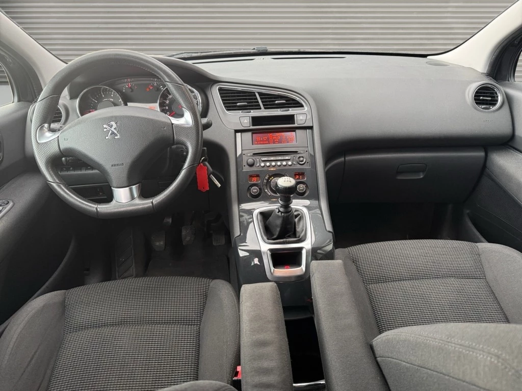 Hoofdafbeelding Peugeot 5008