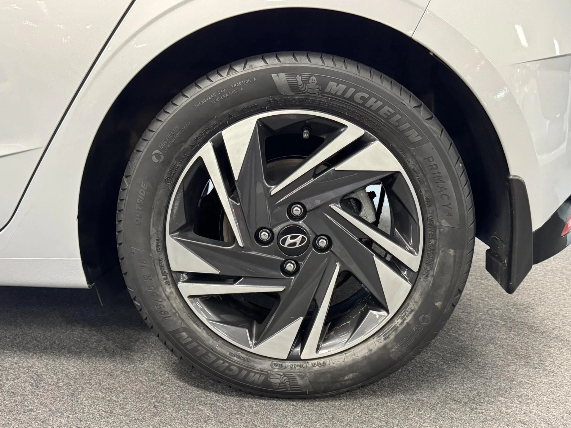 Hoofdafbeelding Hyundai i20