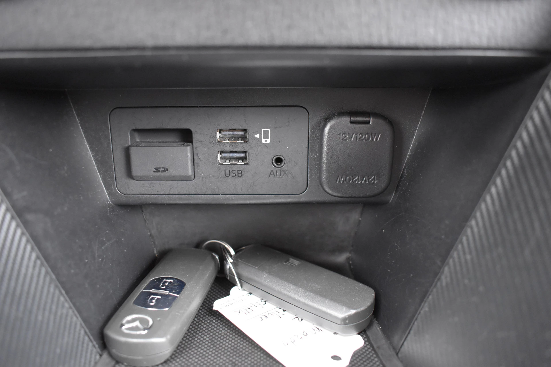 Hoofdafbeelding Mazda 2