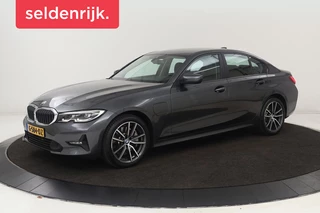 BMW 3-serie 330e High Executive | Leder | Stoelverwarming |  Carplay | Full LED | Navigatie | Climate control | Parkeerhulp | Cruise control
