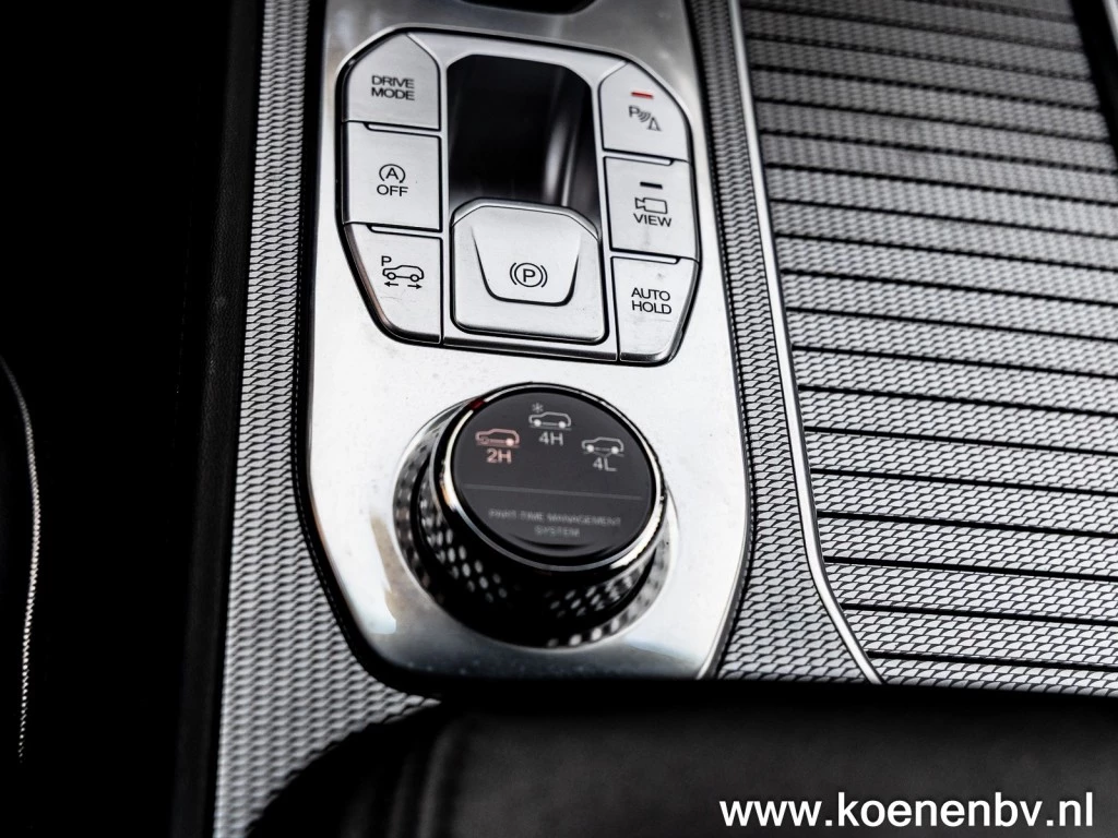 Hoofdafbeelding SsangYong Rexton