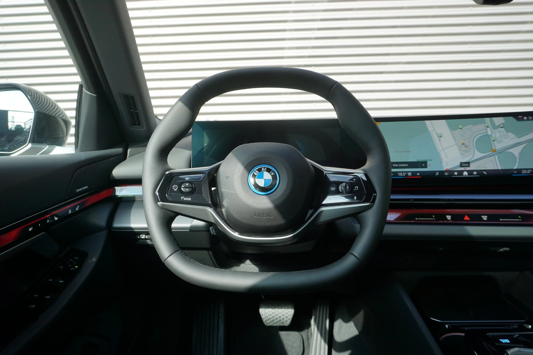 Hoofdafbeelding BMW i5