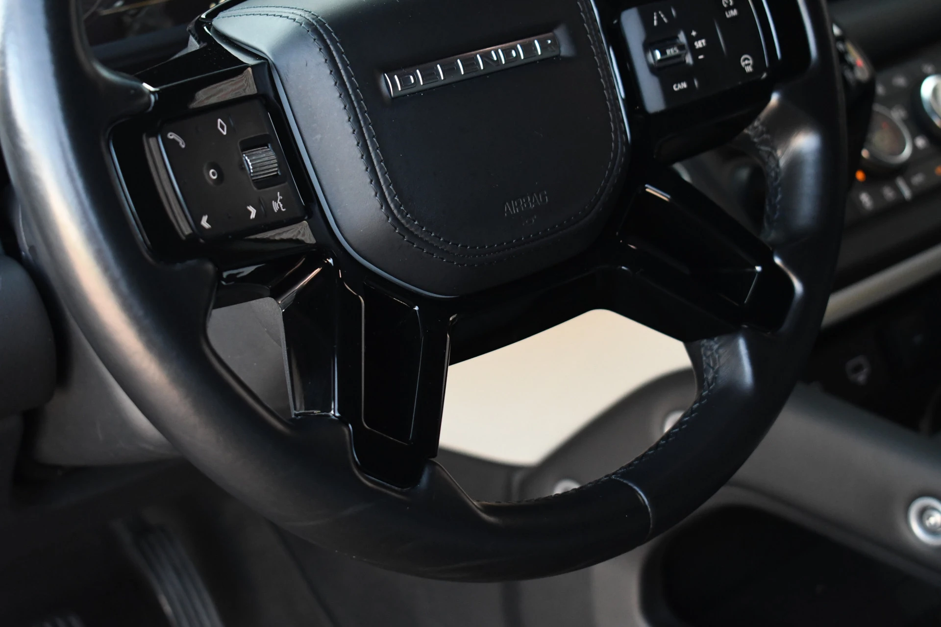 Hoofdafbeelding Land Rover Defender