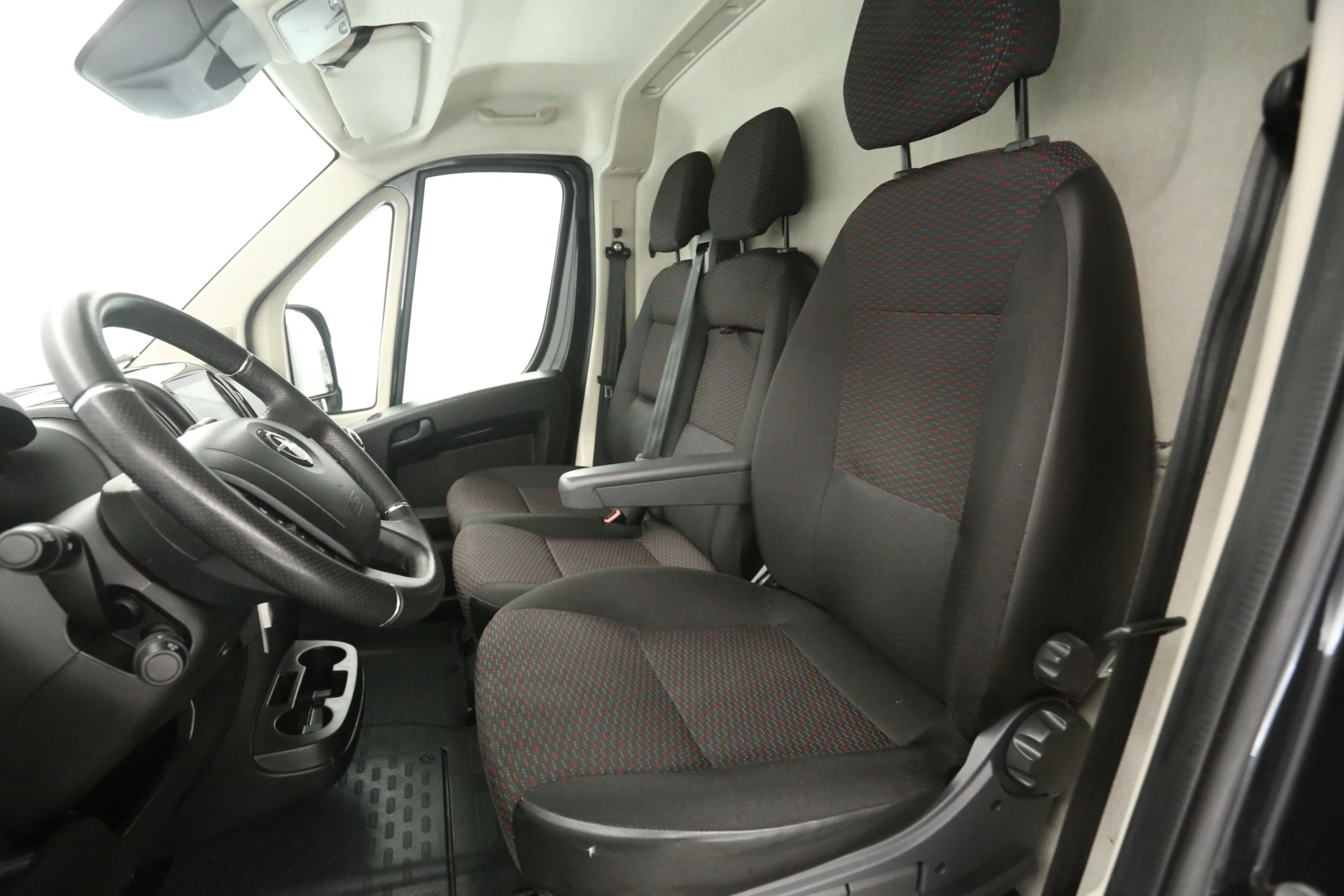 Hoofdafbeelding Opel Movano