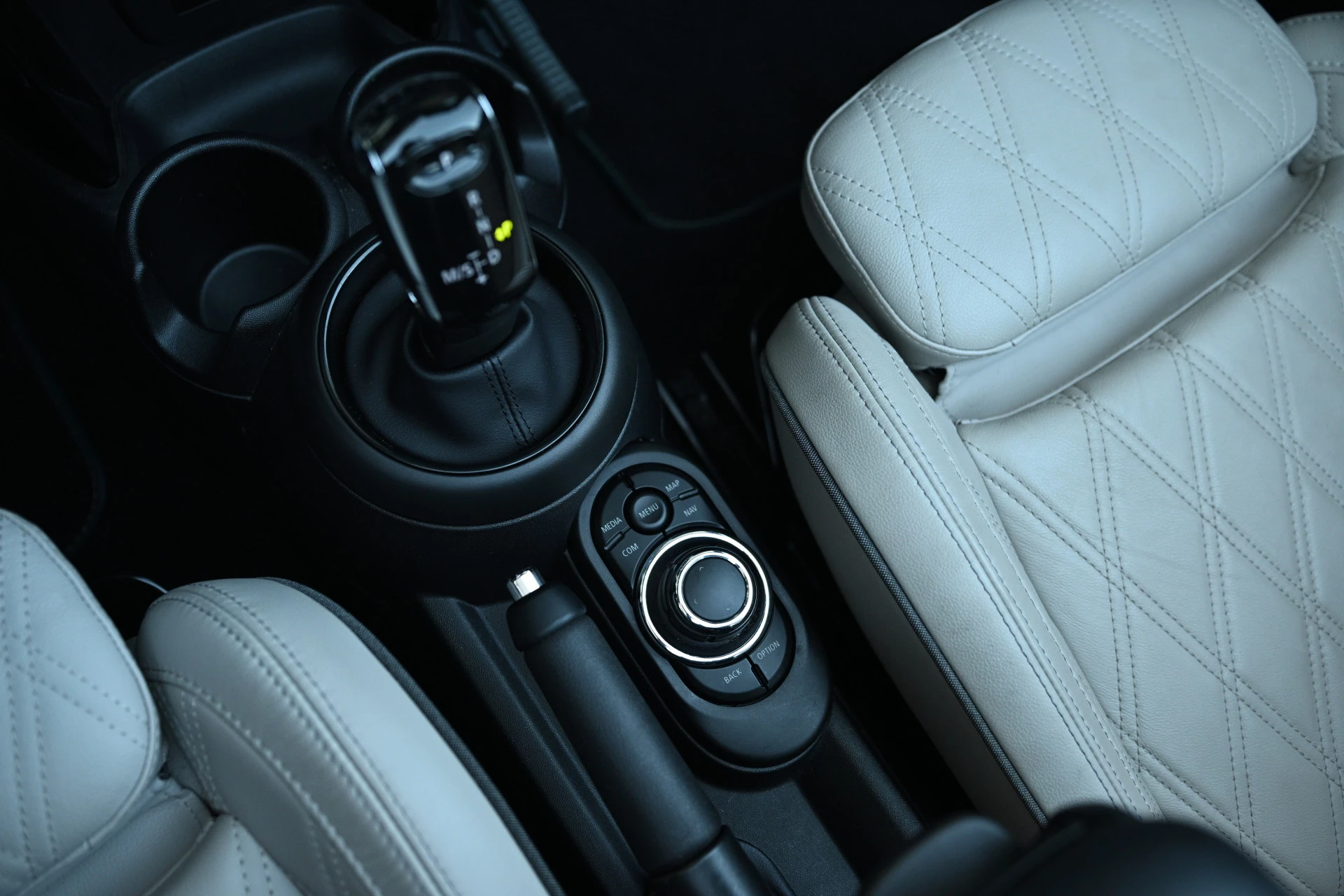 Hoofdafbeelding MINI Cooper S Cabrio