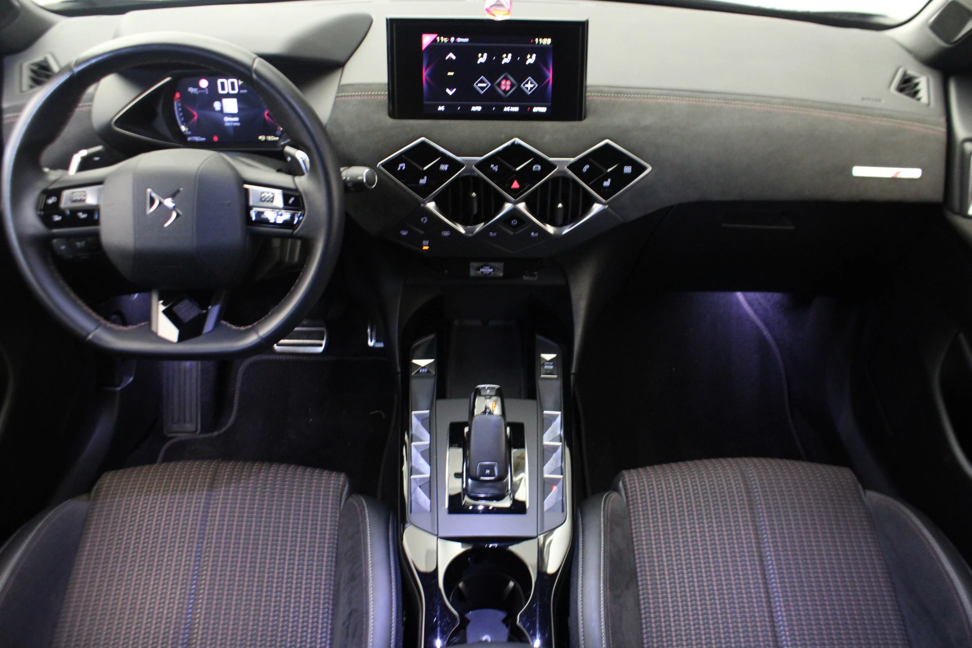 Hoofdafbeelding DS DS 3