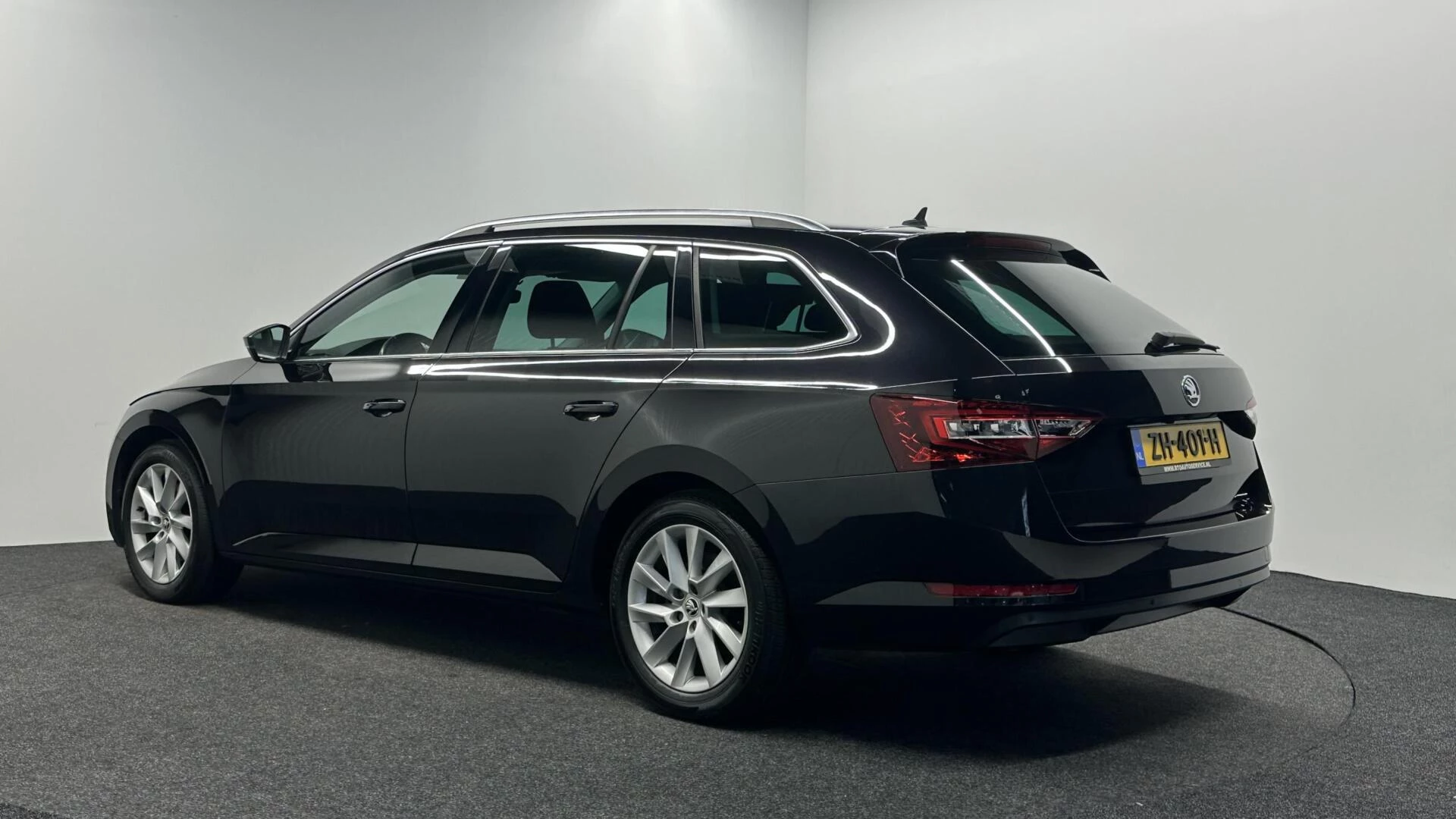 Hoofdafbeelding Škoda Superb