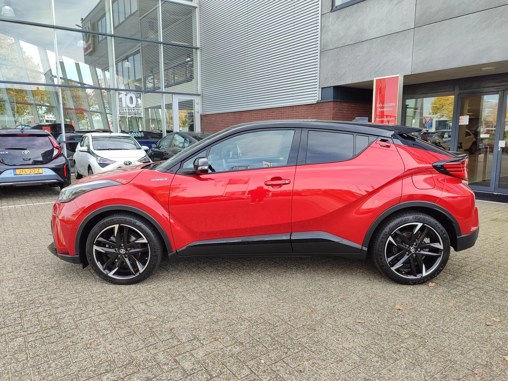 Hoofdafbeelding Toyota C-HR