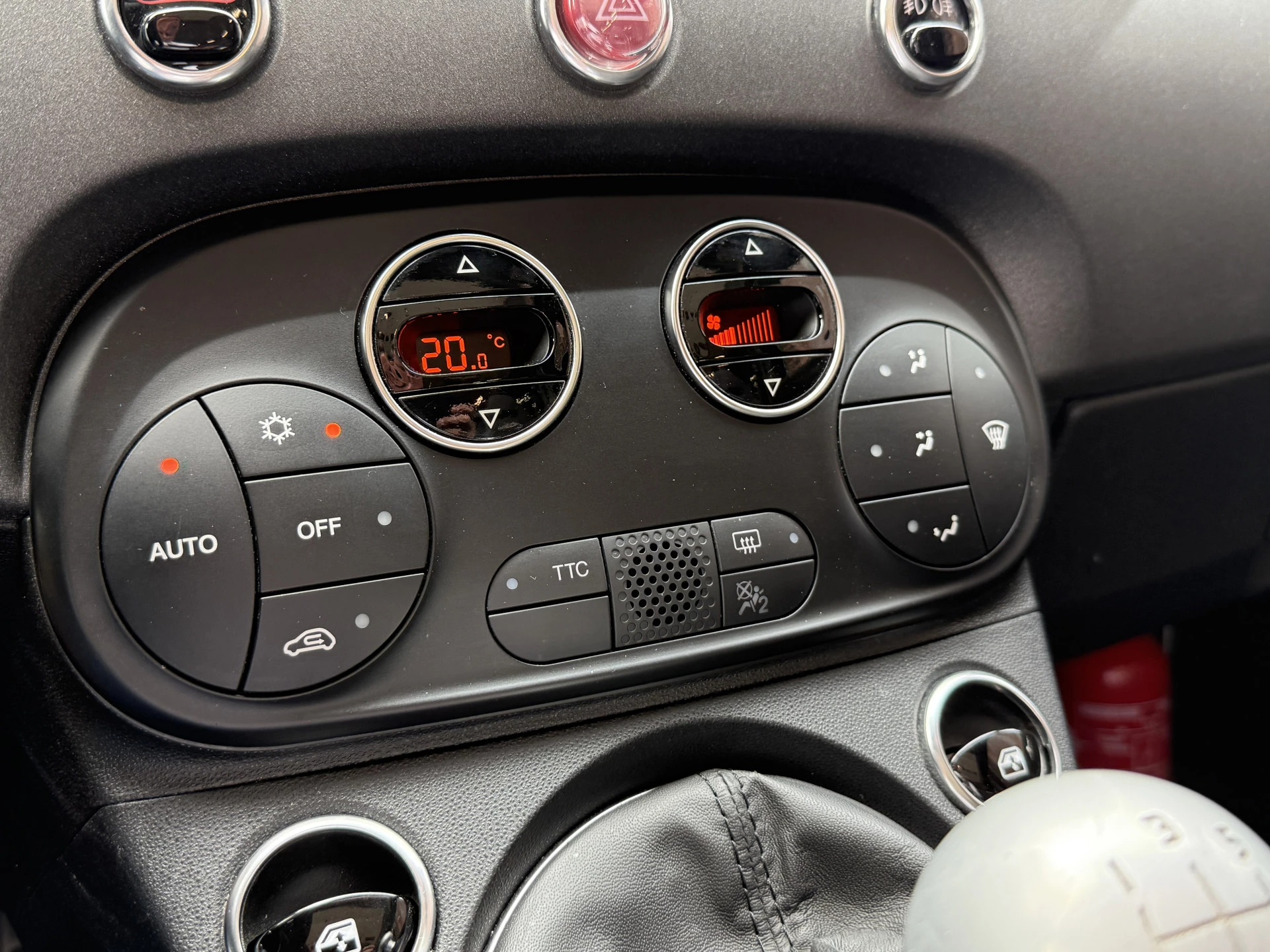 Hoofdafbeelding Fiat 500C