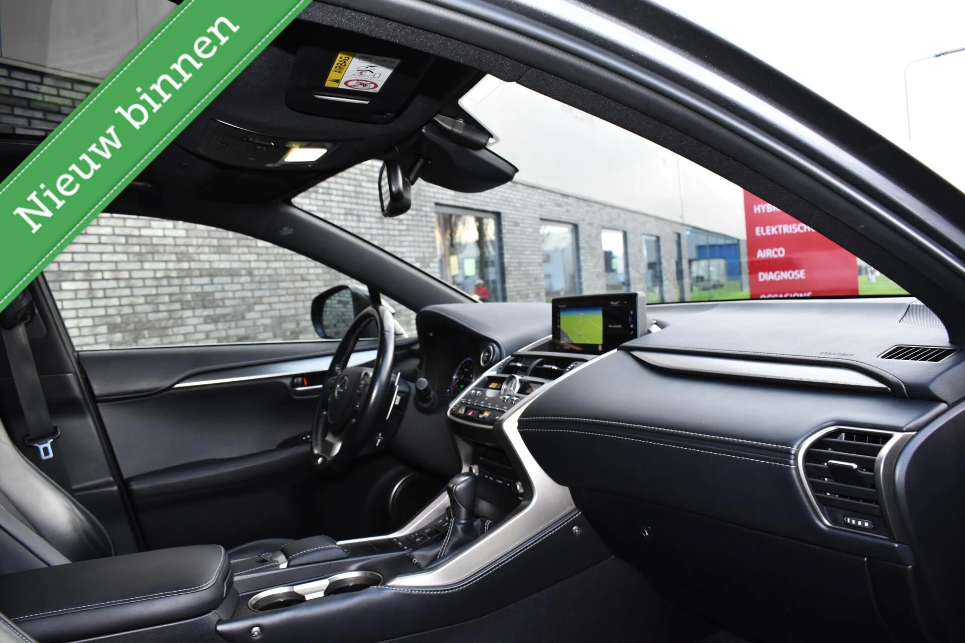 Hoofdafbeelding Lexus NX