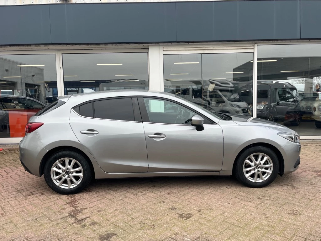 Hoofdafbeelding Mazda 3