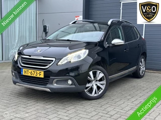 Peugeot 2008 1.2 PureTech Féline