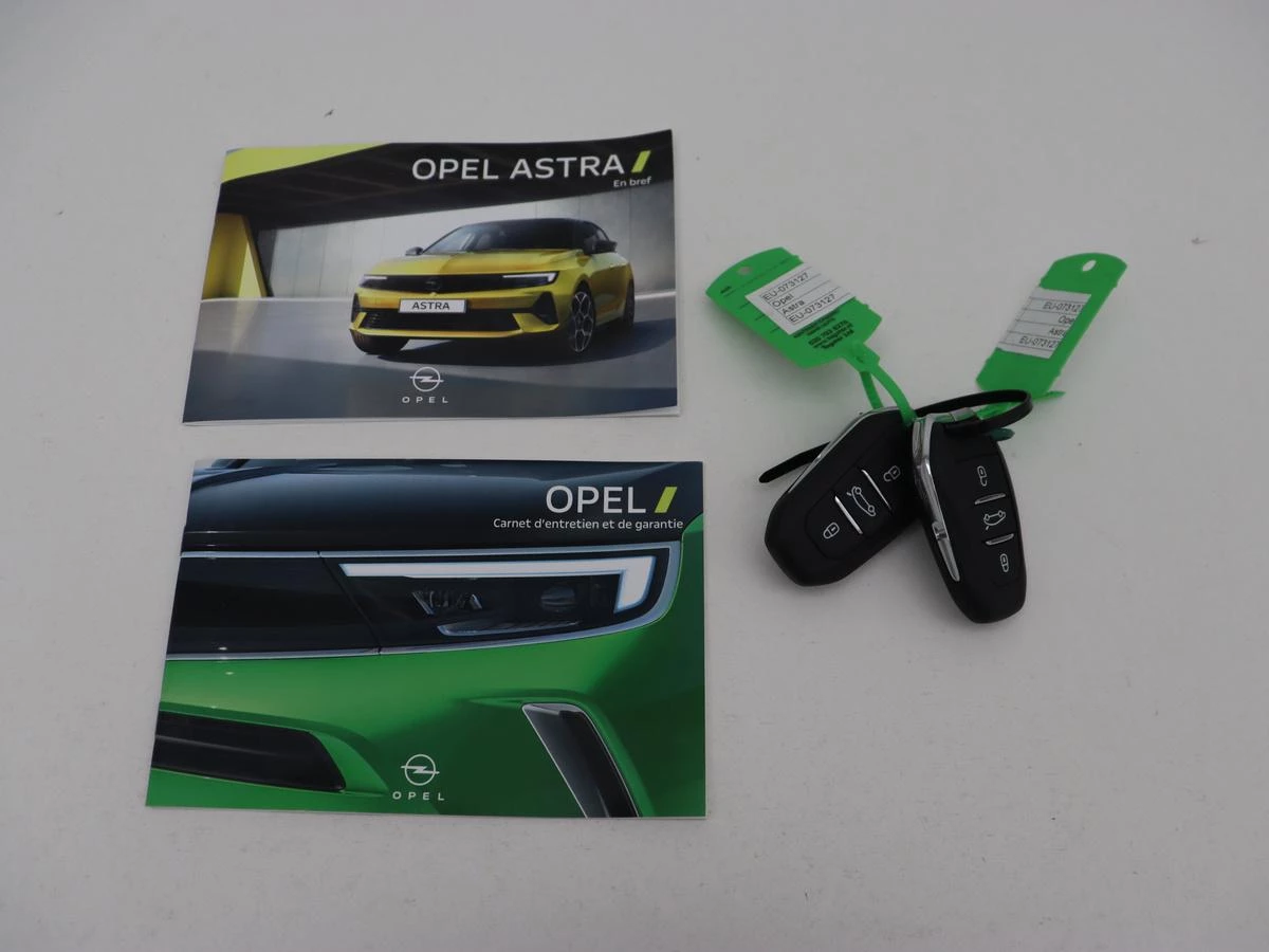 Hoofdafbeelding Opel Astra