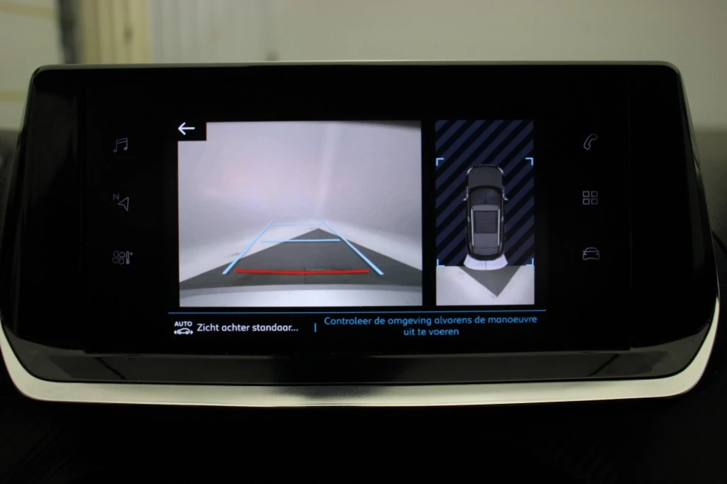 Hoofdafbeelding Peugeot e-2008