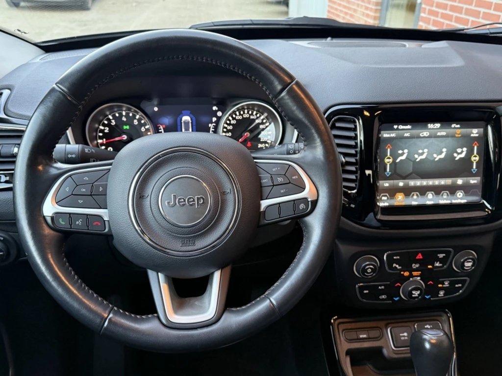 Hoofdafbeelding Jeep Compass