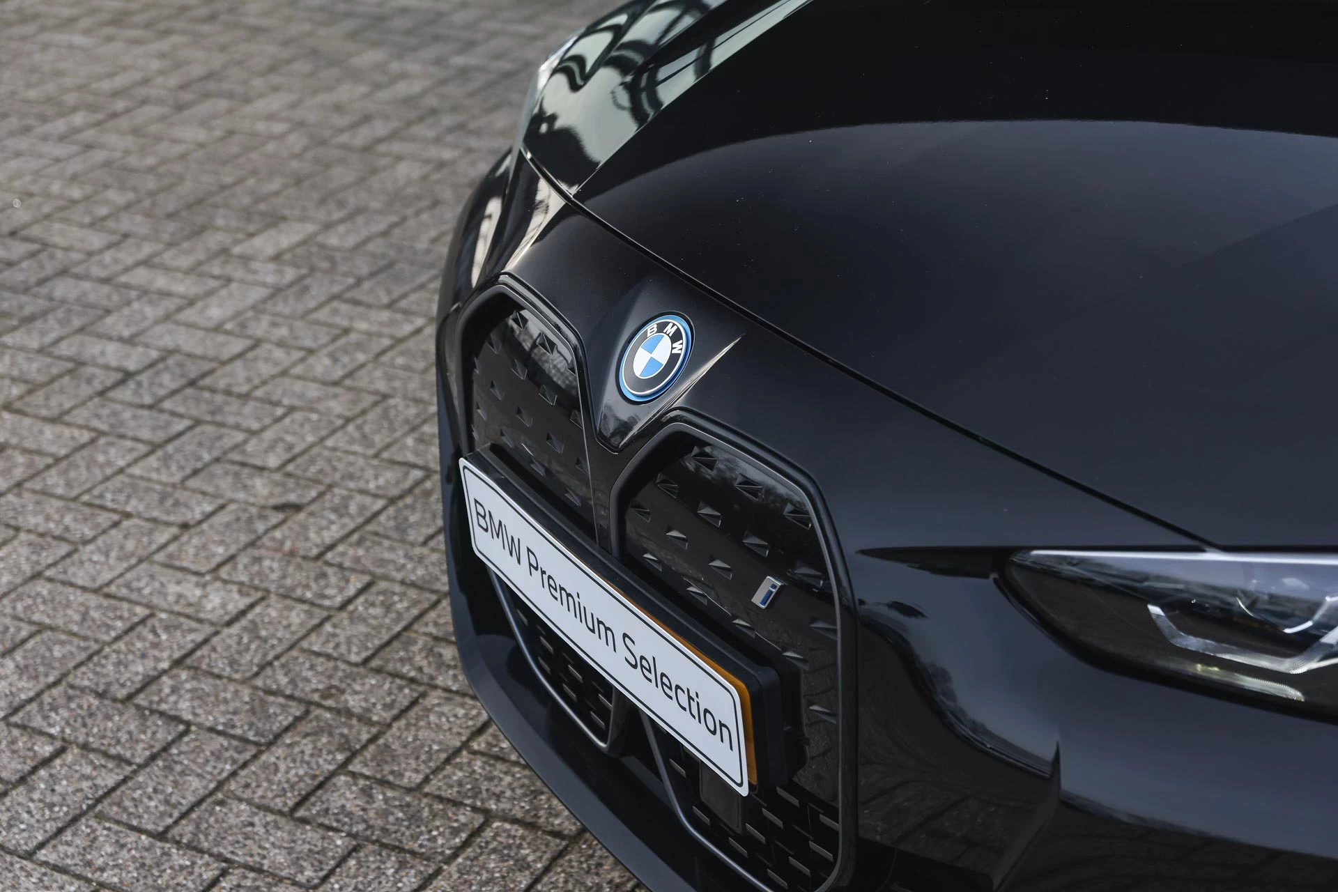 Hoofdafbeelding BMW i4