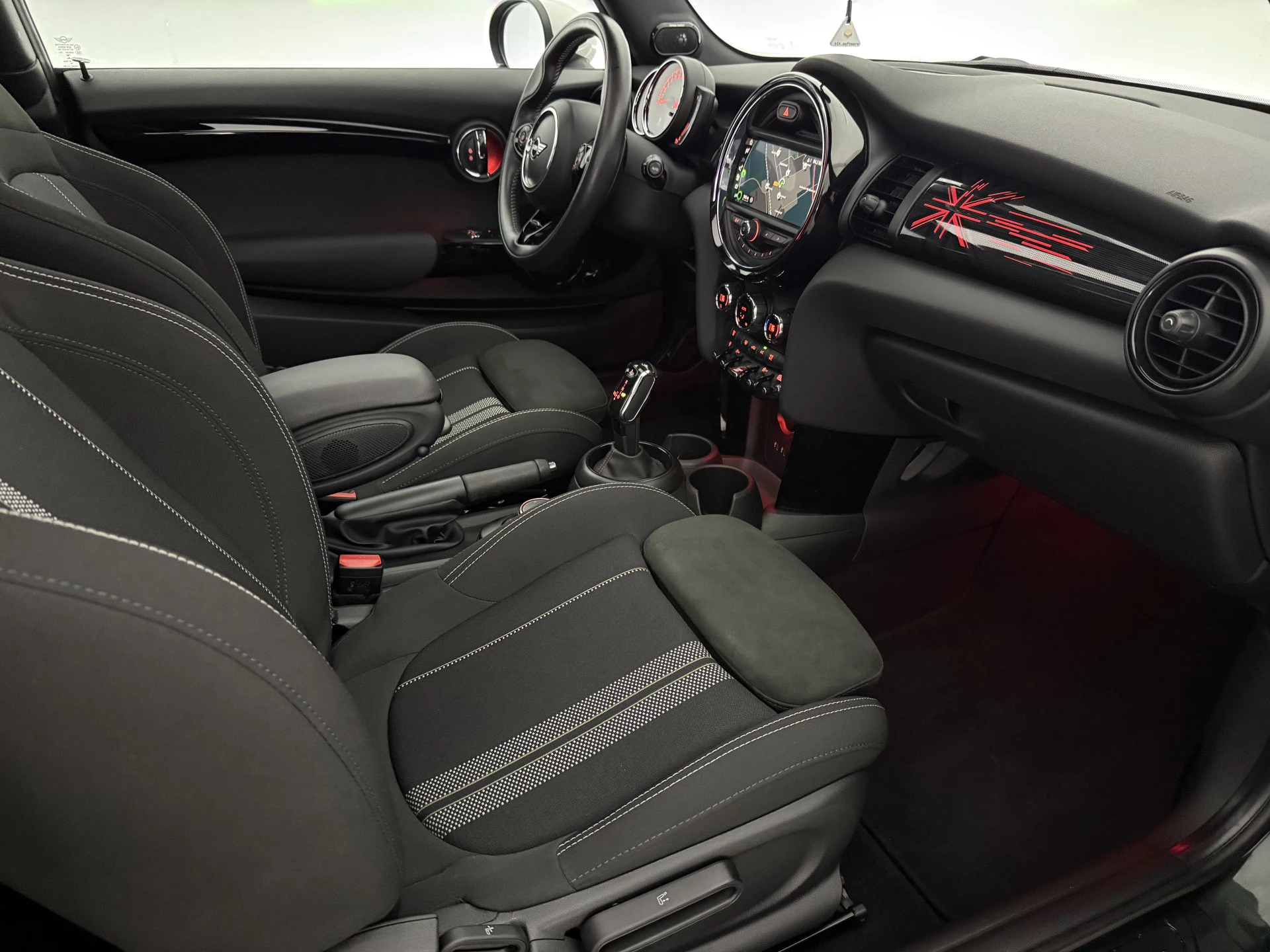 Hoofdafbeelding MINI Cooper S