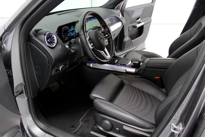 Hoofdafbeelding Mercedes-Benz EQB