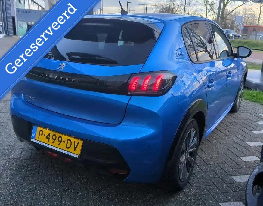 Hoofdafbeelding Peugeot e-208